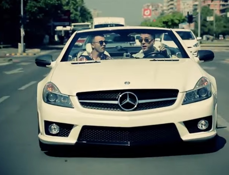 Elrabolták a koncertje után, egy Volvo csomagtartójában találták meg az X Factor-győztes macedón énekest