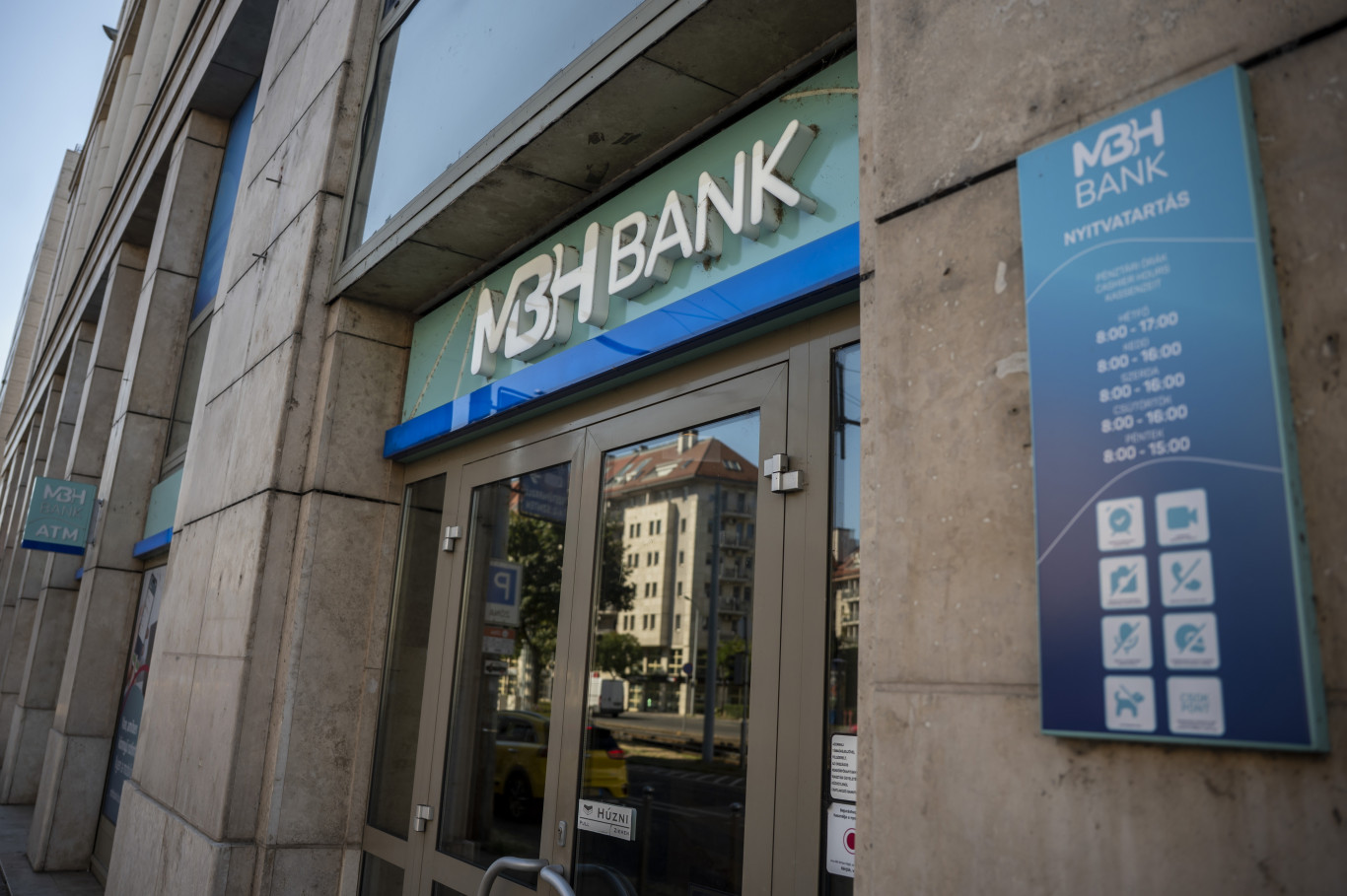 A jegybank azonnali lépéseket tesz az MBH Banknál felmerült informatikai probléma miatt
