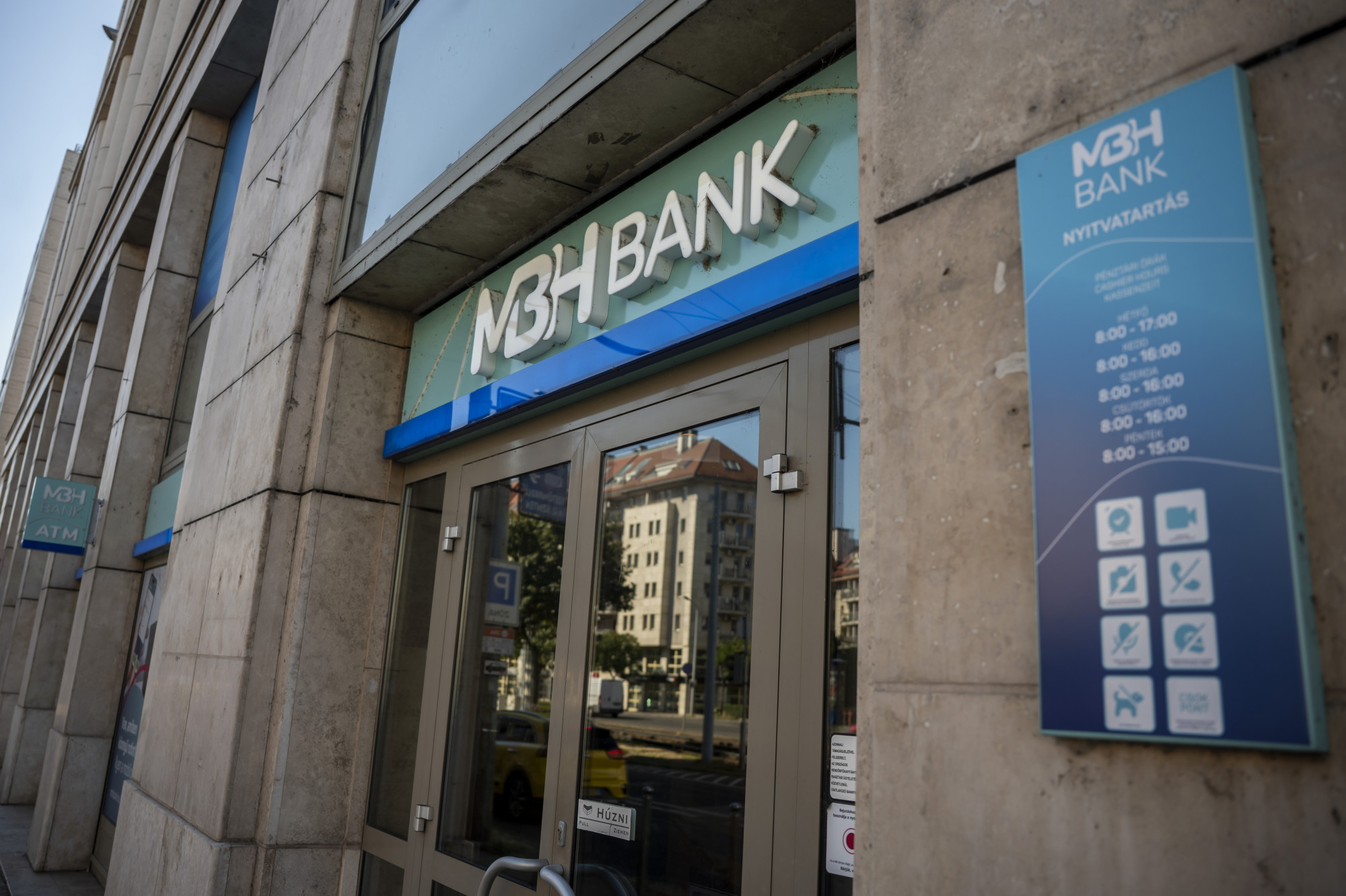 A jegybank azonnali lépéseket tesz az MBH Banknál felmerült informatikai probléma miatt