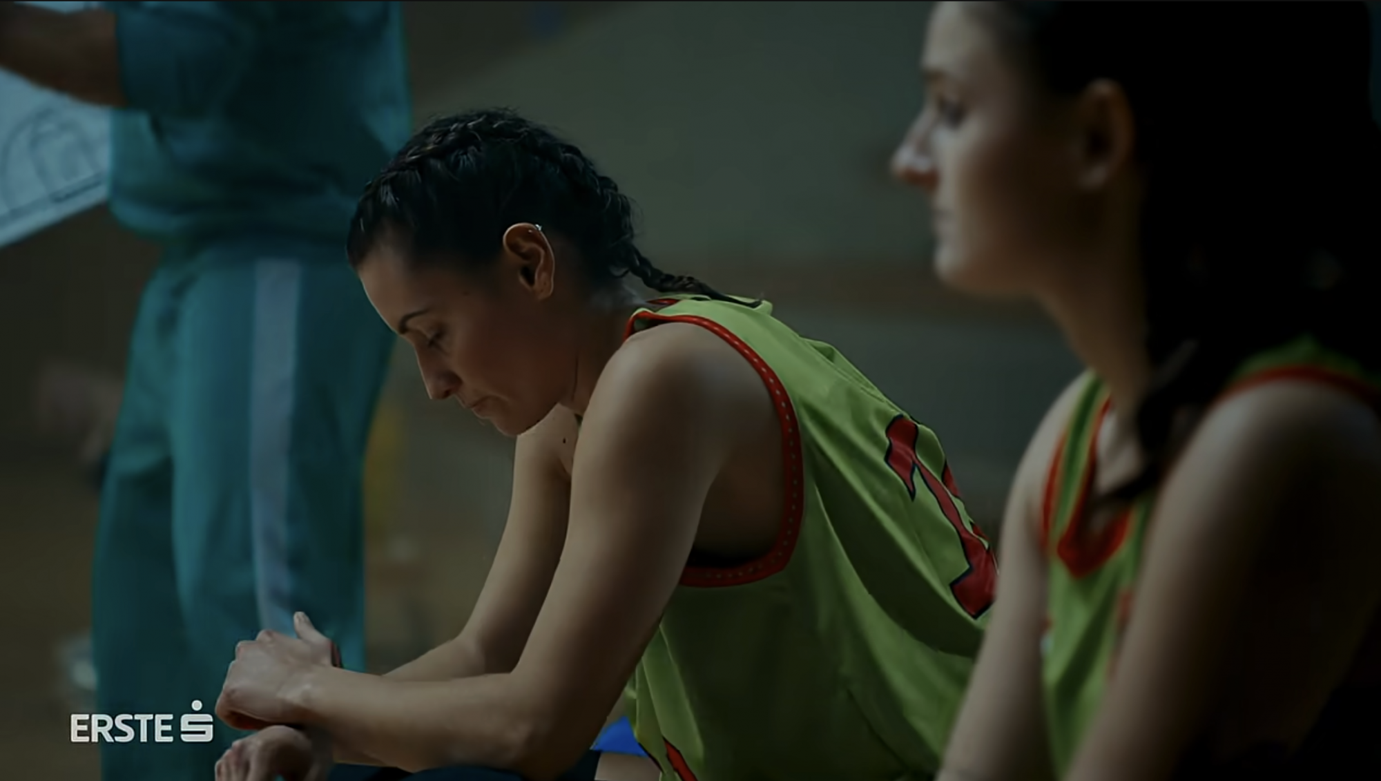 Csoda: a Fidelitas wellness disznóvágásán agyba-főbe vert fickó írta a propagandamédia legviccesebb szövegét