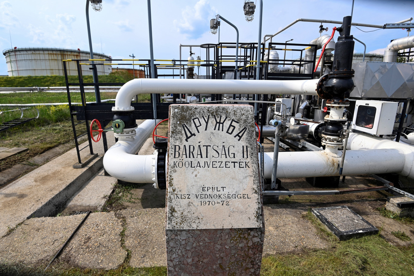 Renkívüli ülést hívott össze az Európai Bizottság, miután Magyarország és Szlovákia leállította a dízelszállításokat Ukrajnába