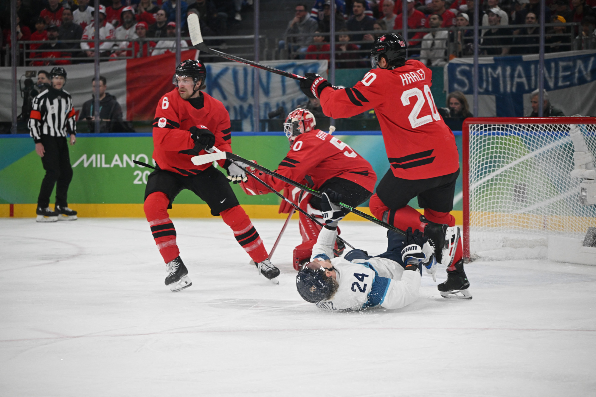 Kétgólos hátrányból fordított a kanadai férfi jégkorong-válogatott és bejutott a döntőbe