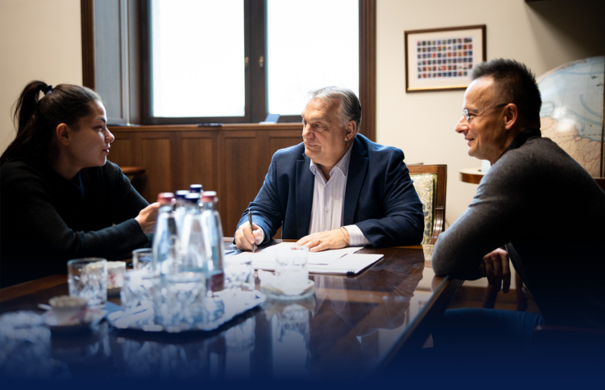 Ezrek lájkolták, Márki-Zay Péter is megosztotta, de igaz az, hogy Szijjártó Péter szerint Gáspár Evelinből még külügyminiszter is lehet?