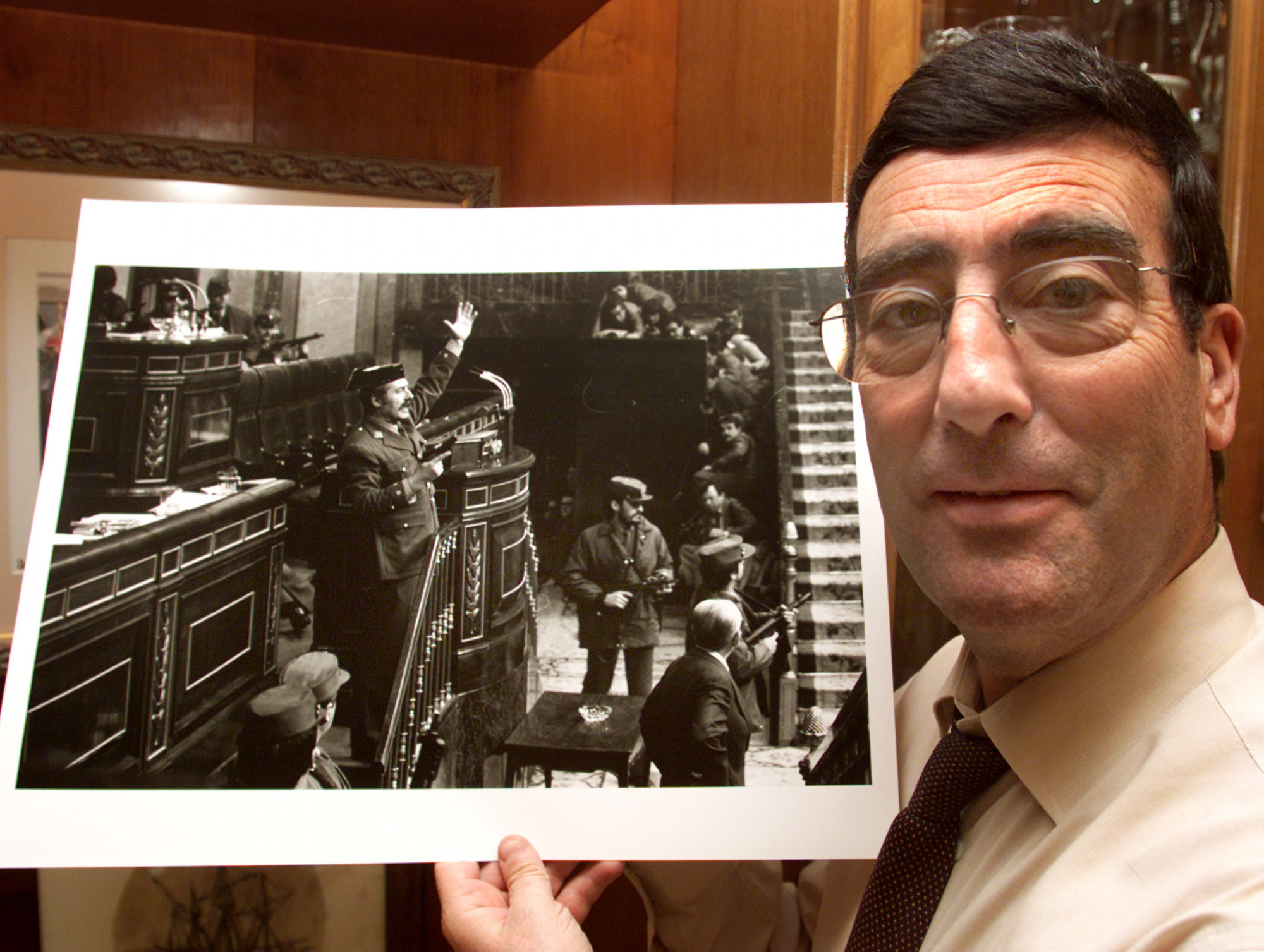 Éppen aznap halt meg az 1981-es spanyol puccskísérlet vezetője, amikor végre nyilvánossá tették az ügy titkos aktáit