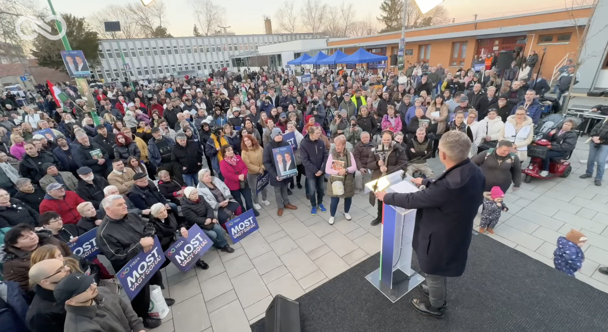 Magyar Orbánnak: Attól nem lesz kőolaj a Barátság-vezetékben, mert Facebook-posztokat írogat