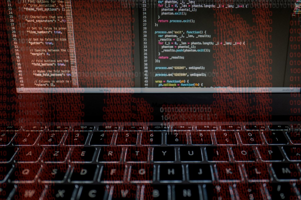 Háborús AI-szimuláció és „minden idők legnagyobb kibertámadása” ágyazott meg Irán bombázásának