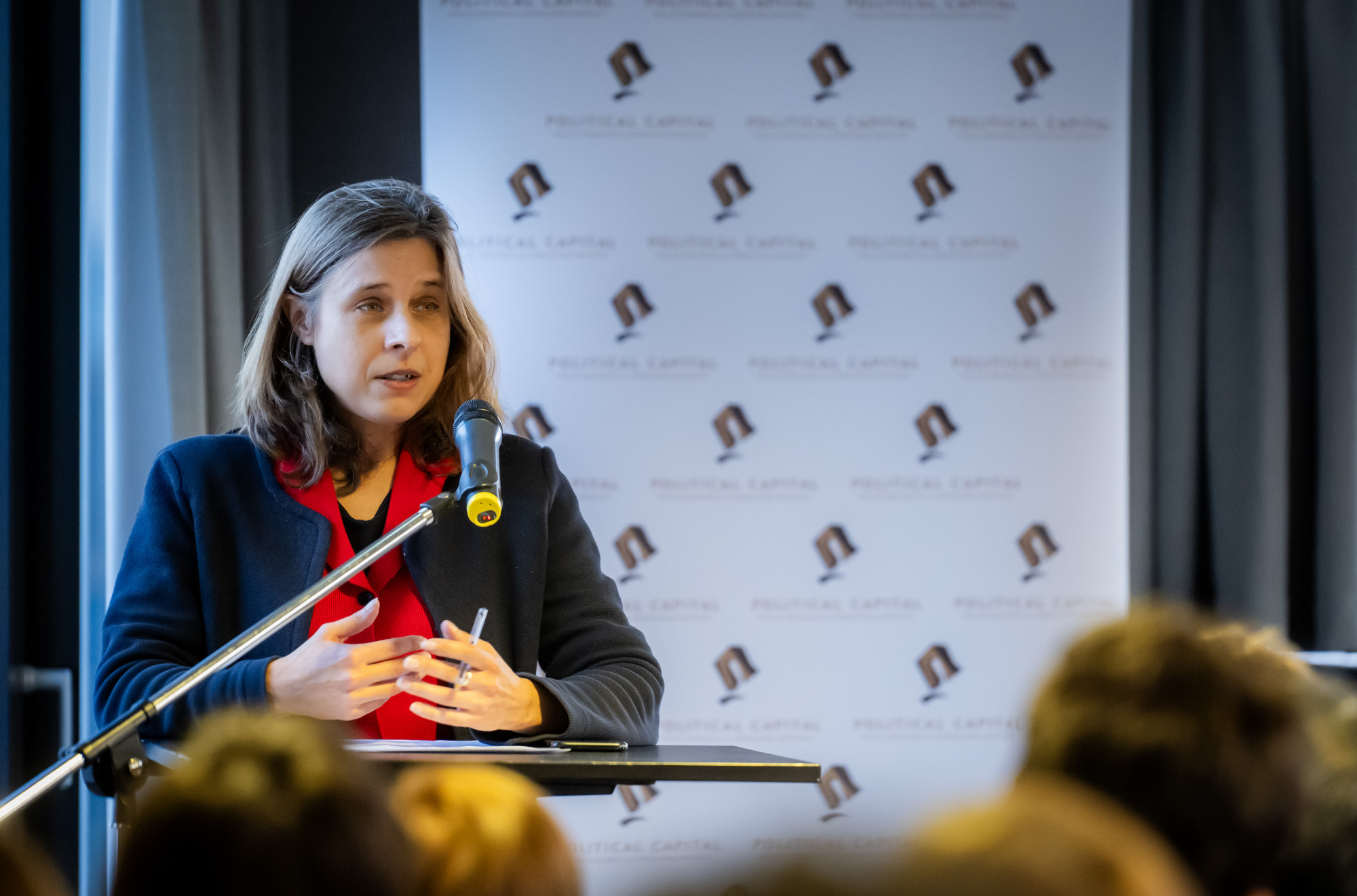 Catherine Belton Budapesten