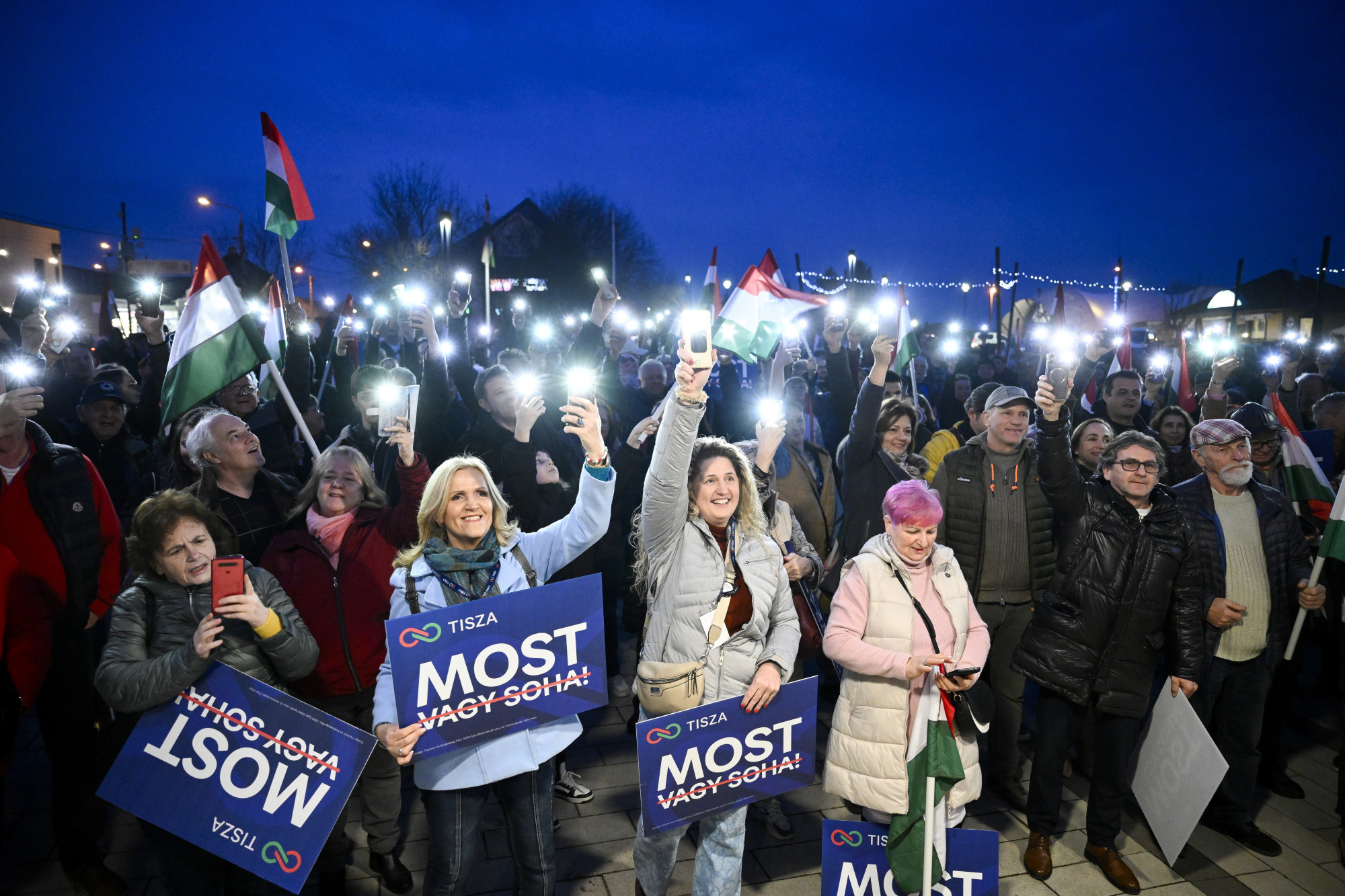 21 Kutatóközpont: Még mindig jelentős a Tisza előnye