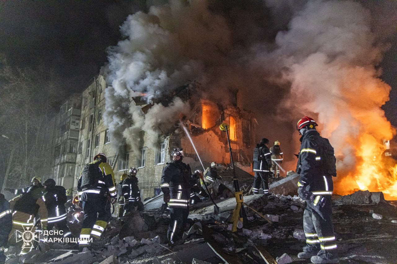 Az oroszok eltaláltak egy harkivi lakóházat, hét ember meghalt