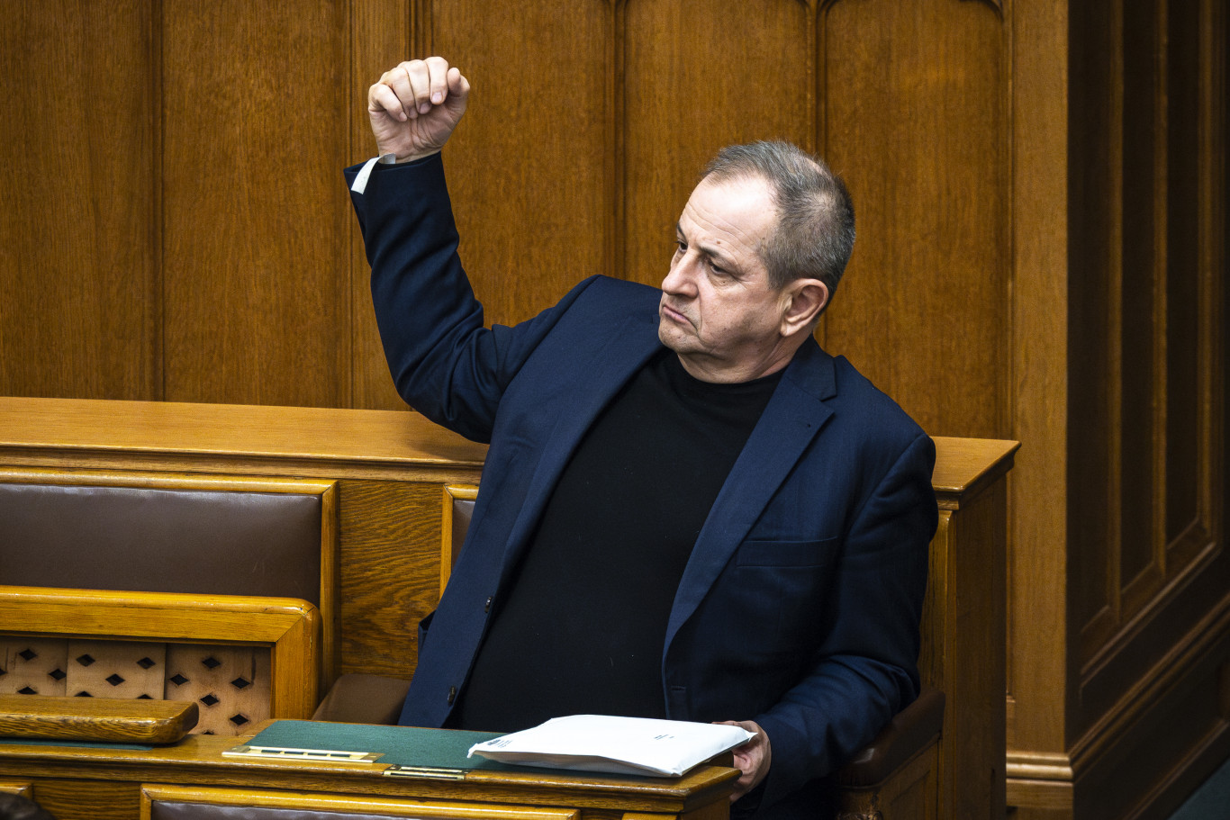 ATV: Szijjártó után Budai Gyula is távozhat a Parlamentből