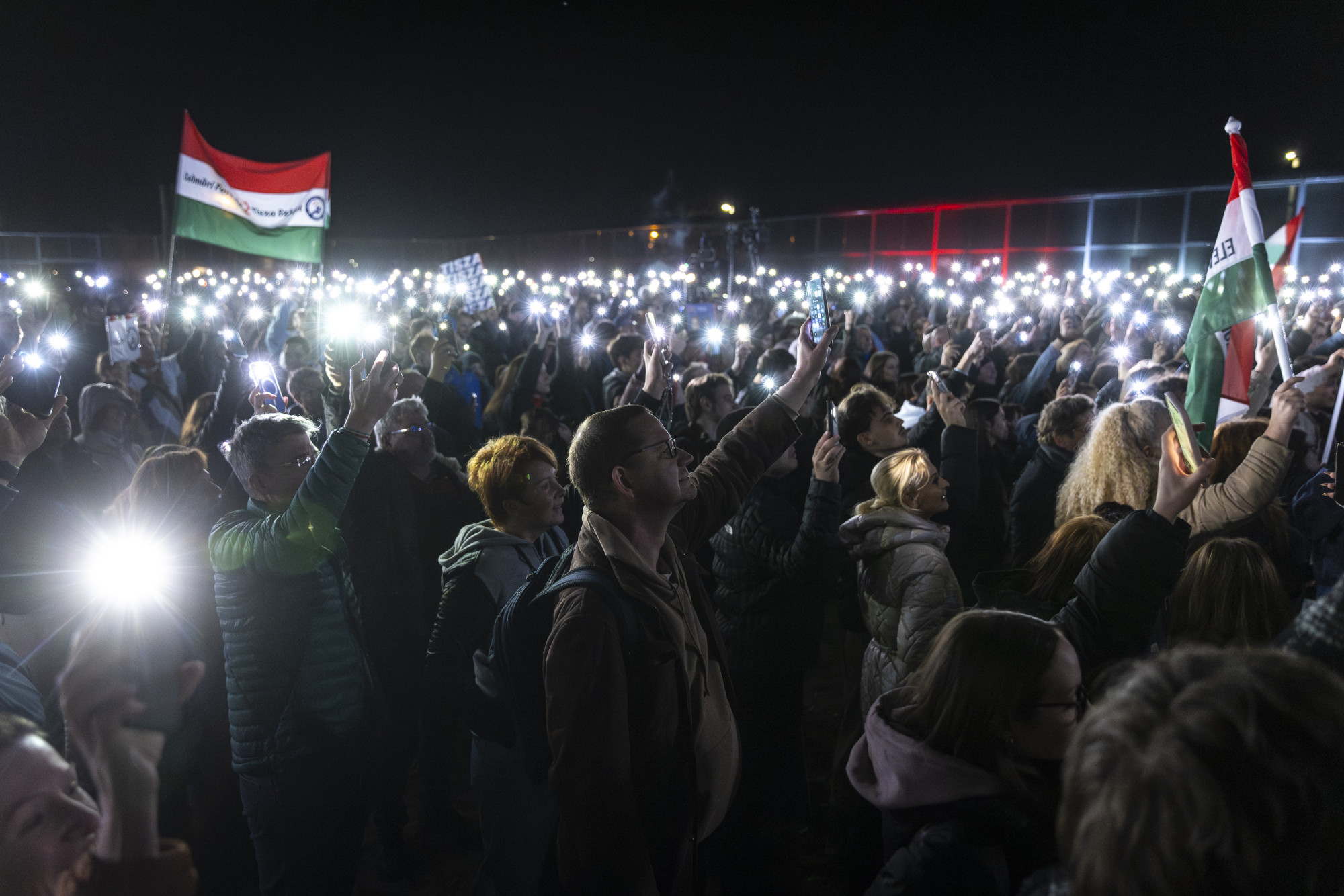 Magyar Péter Gödön: Ami eddig kiderült, az csak a jéghegy csúcsa