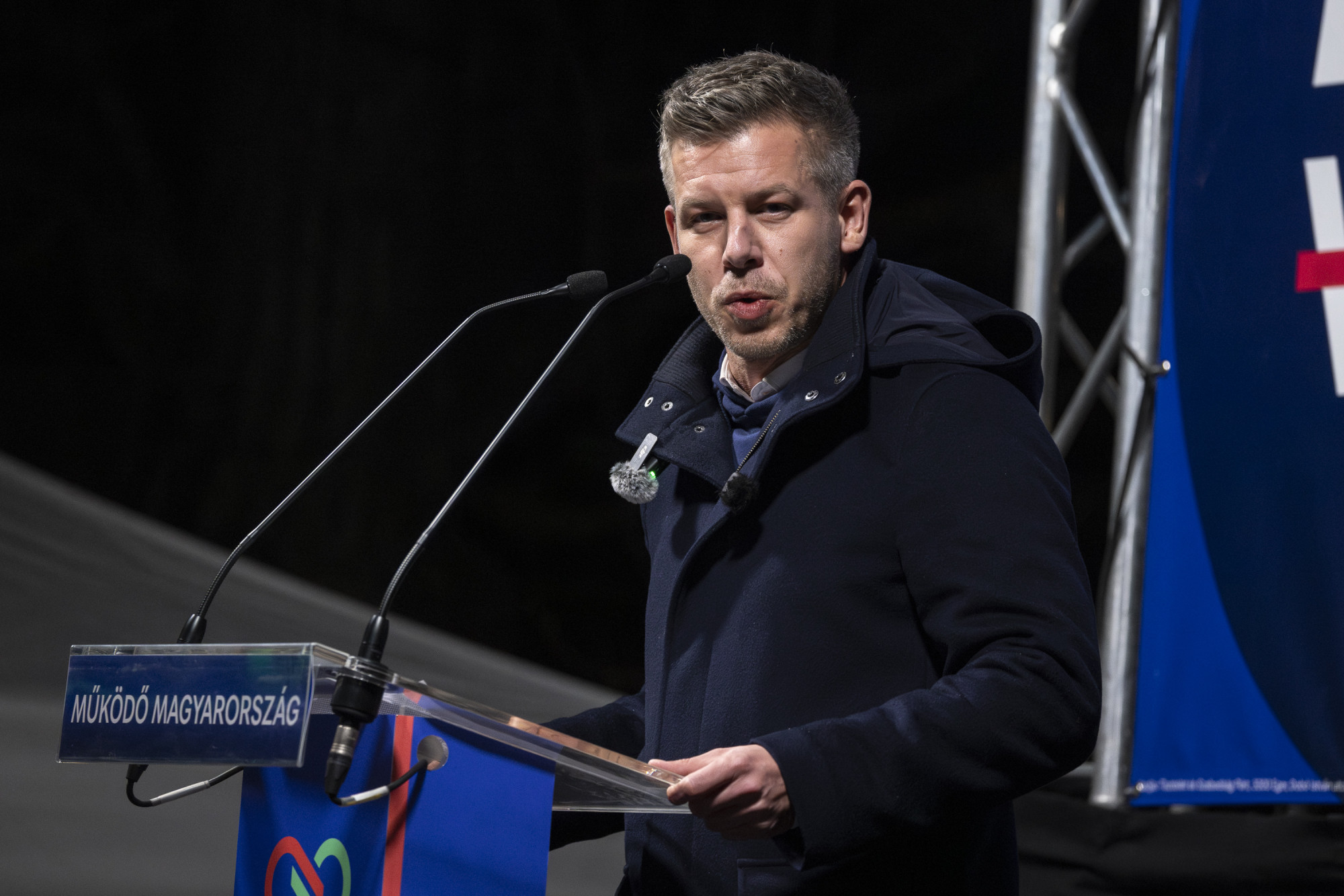 Magyar Péter azt állítja, a Pegazus-utód kémszoftvert küldték rájuk, ezt akarták feltárni az informatikusaik