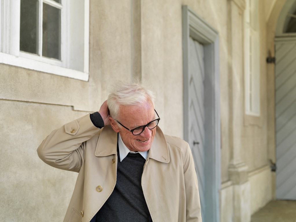 Okosszemüvegbe épített rendszer segít a demenciával élőknek a mindennapokban