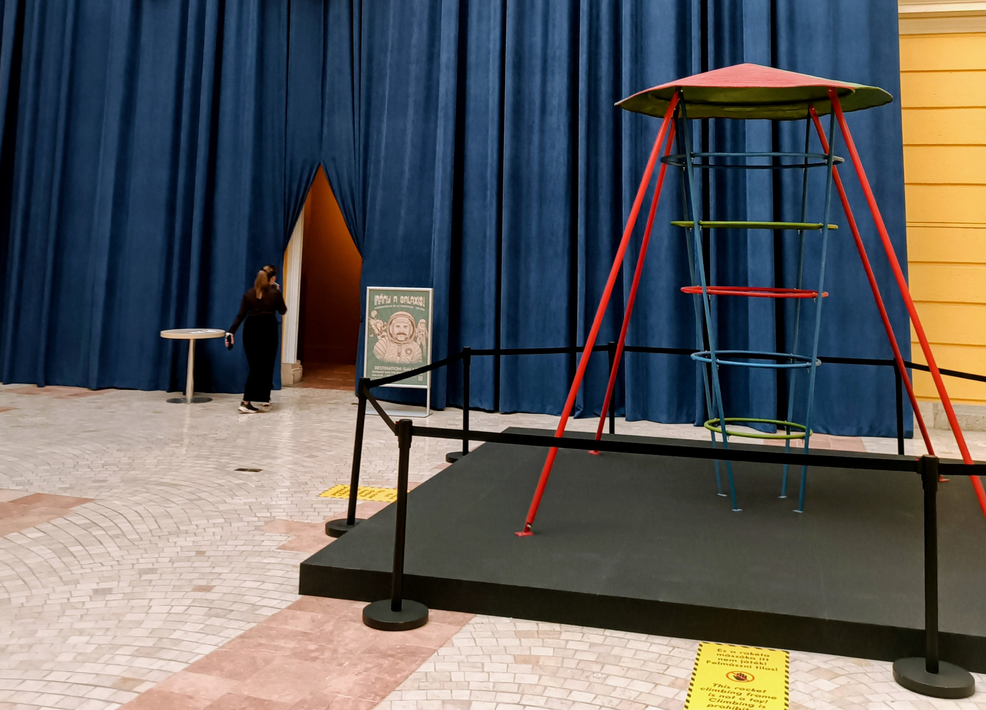 Kicsit piros, kicsit kék, savanyú: ilyen volt  Magyarországon az űrkorszak hajnala