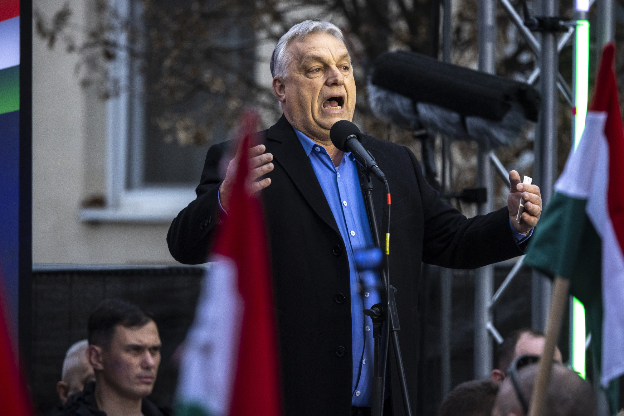 Orbán Viktor lement Hódmezővásárhelyre facebookozni