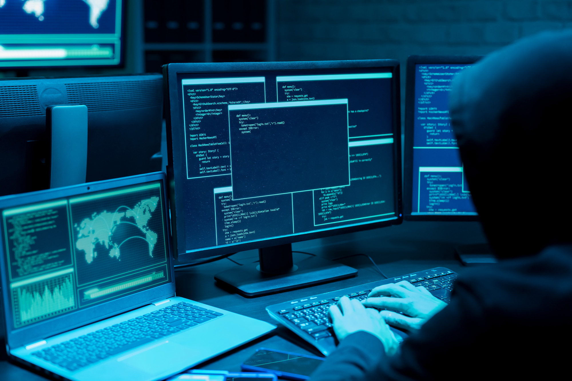 Egy jordán férfi Budapestről károsított meg online egy amerikai bankot
