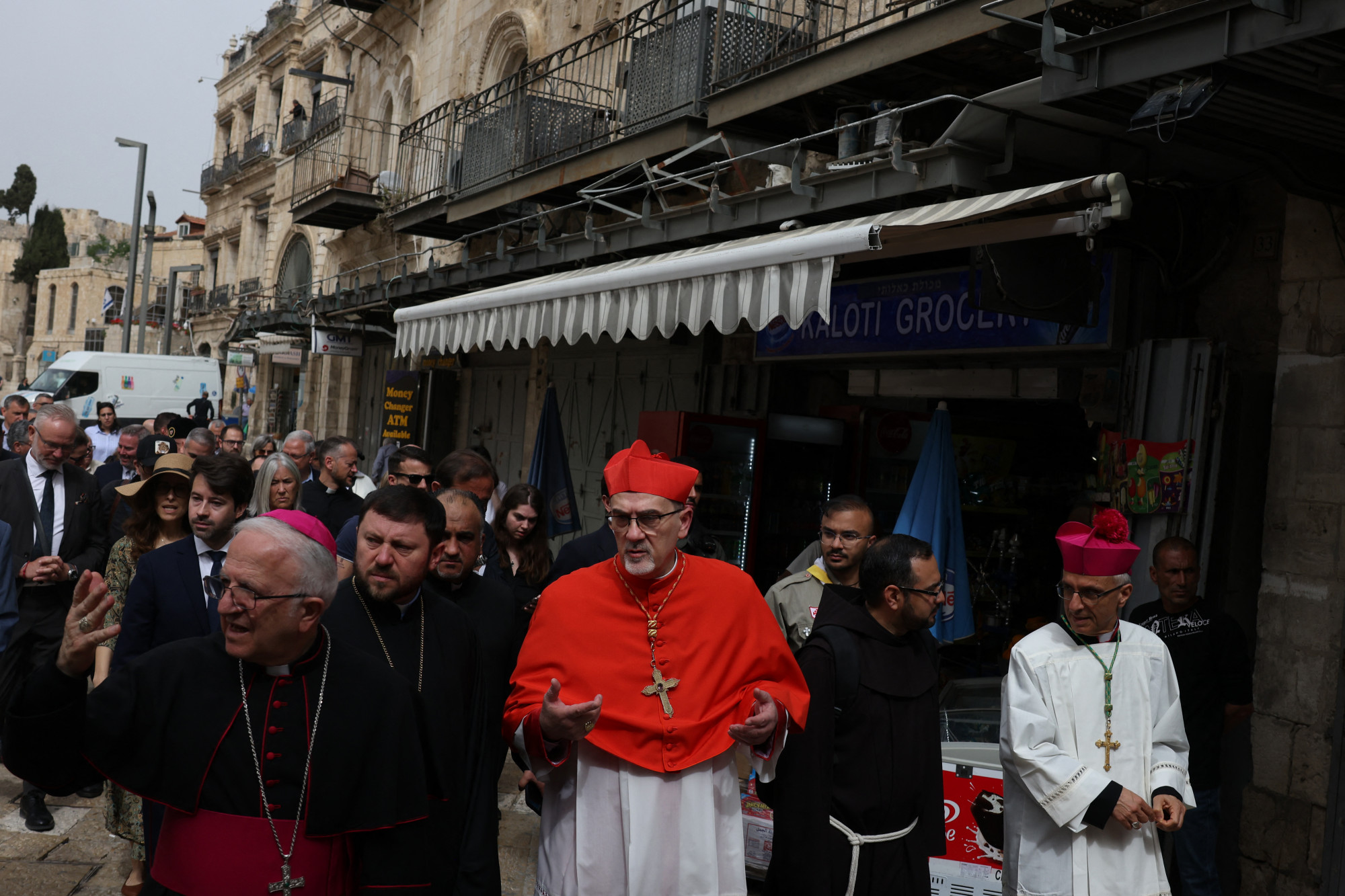Virágvasárnapi feszültség Jeruzsálemben: nem engedték a Szent Sír-templomhoz az izraeli rendőrök a katolikus bíborost