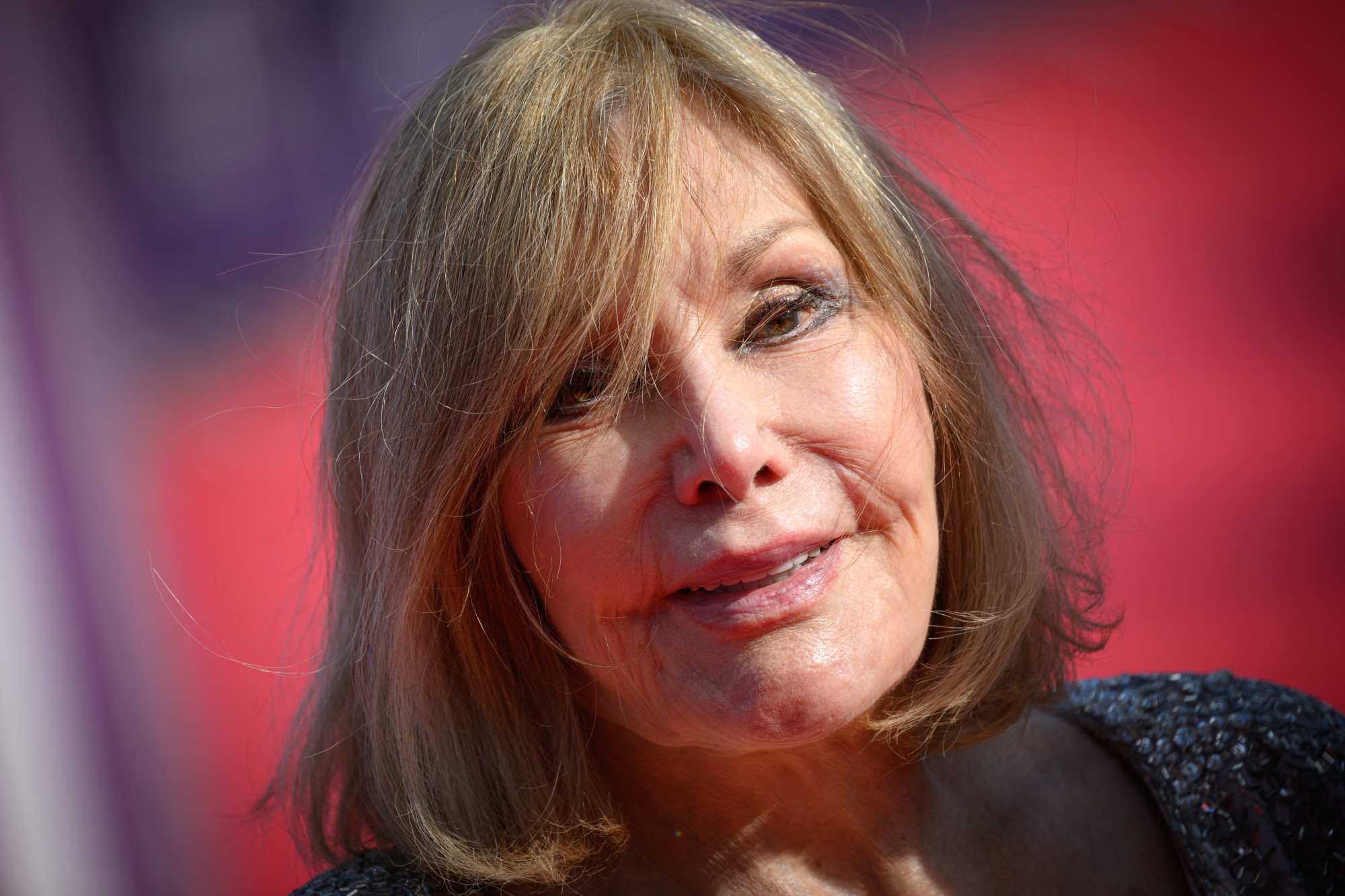 Kim Novak szerint Sydney Sweeney „teljesen alkalmatlan”, hogy eljátssza őt a róla szóló filmben