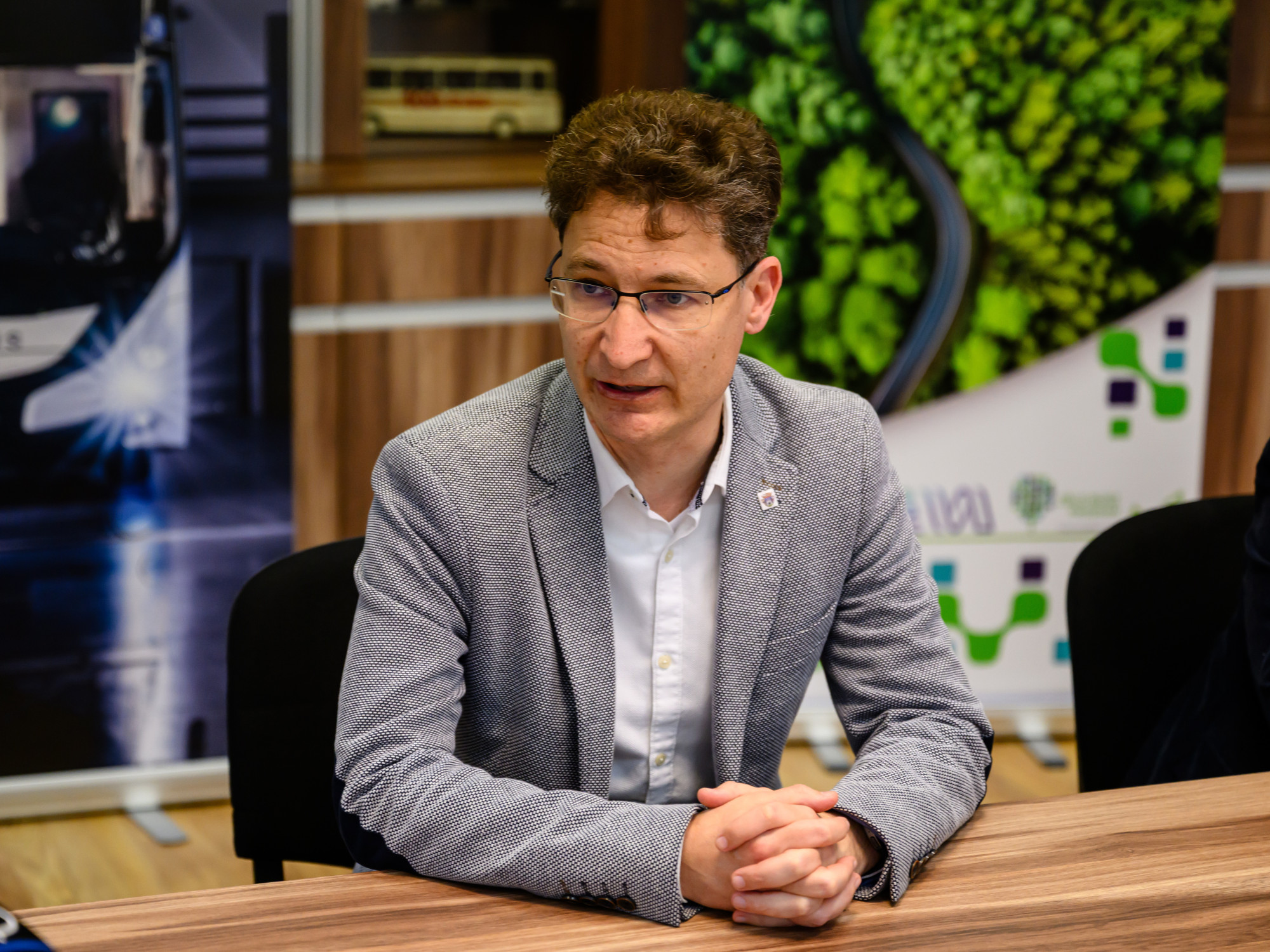 Cser-Palkovics András: A nemzeti ellenállás vasárnap volt. Velünk szemben