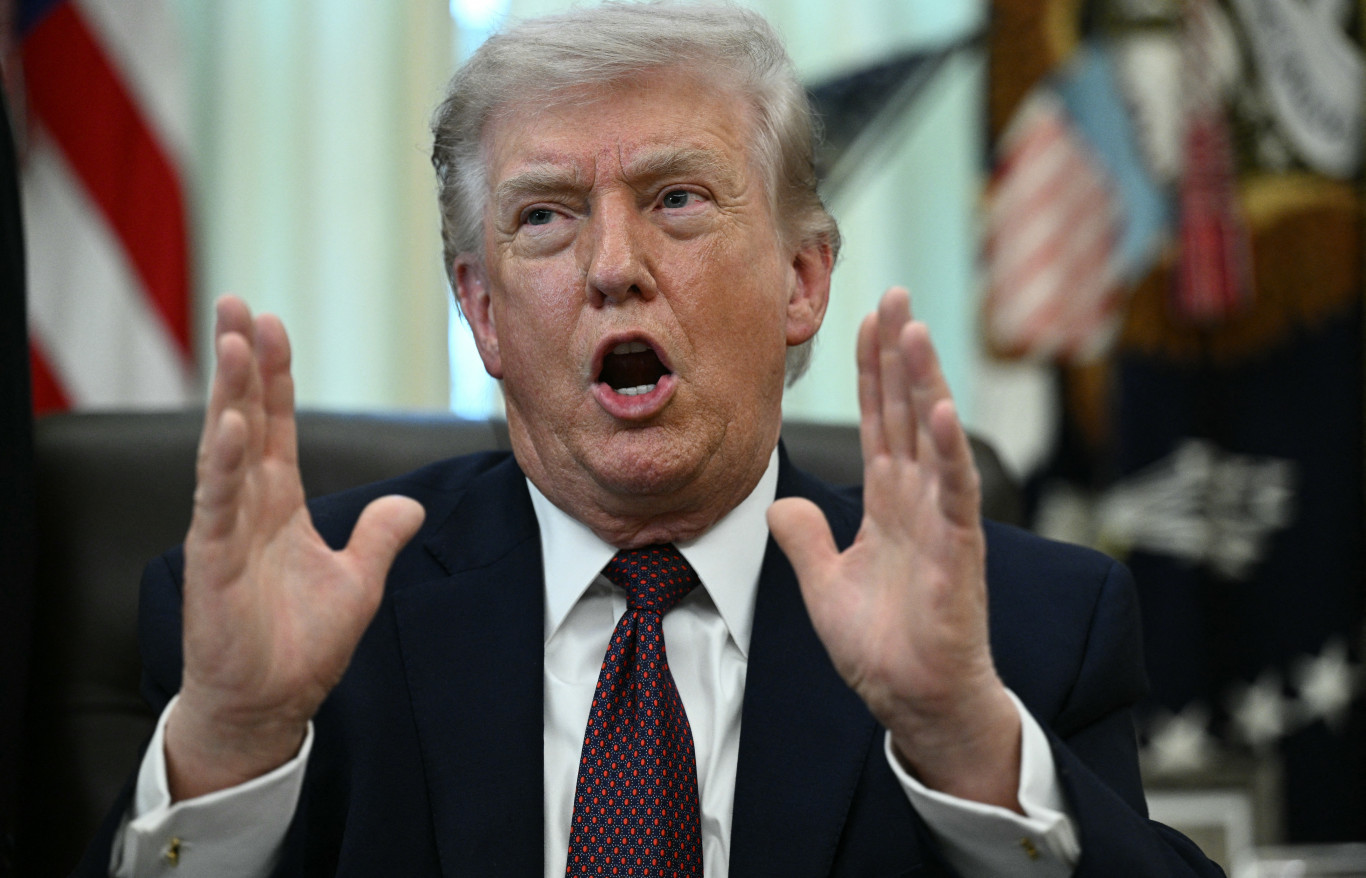 Trump azt ígéri, hogy két-három héten belül abbahagyja a Irán elleni háborút