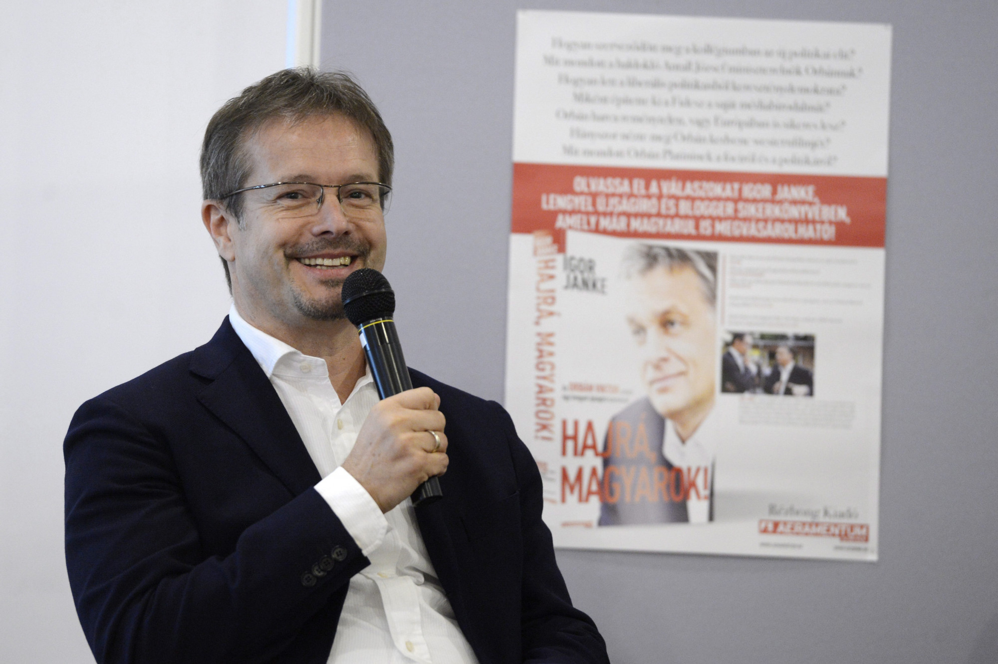 „Magyar Péterben látom azt az Orbán Viktort, akivel együtt dolgoztam”