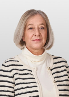 DR. Virágh Gabriella