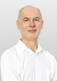 DR. Gáspár Levente