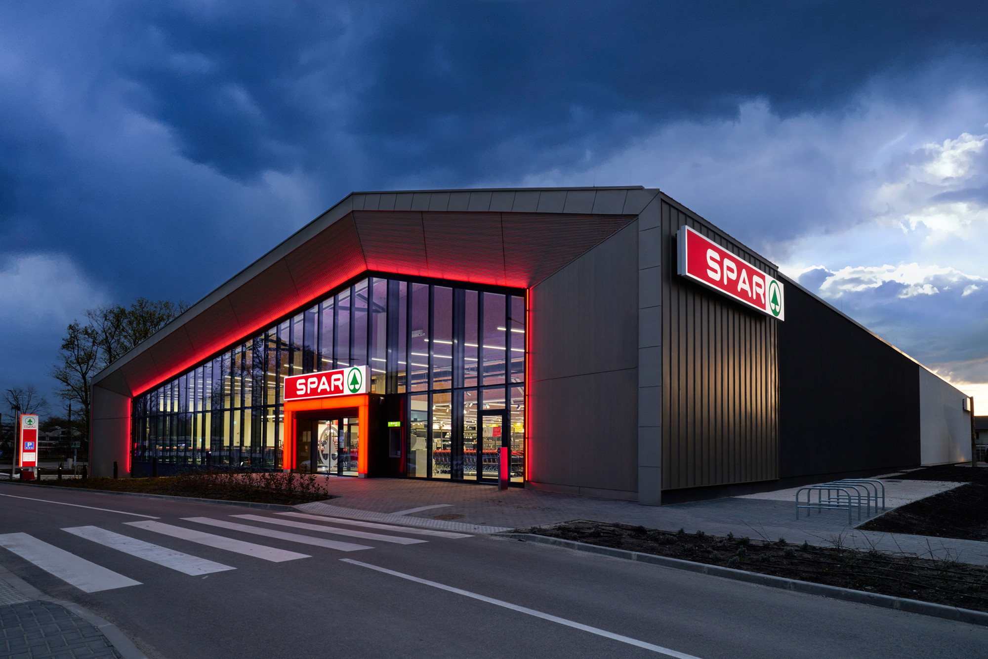 Orbán ismét sajtópert bukott SPAR-ügyben