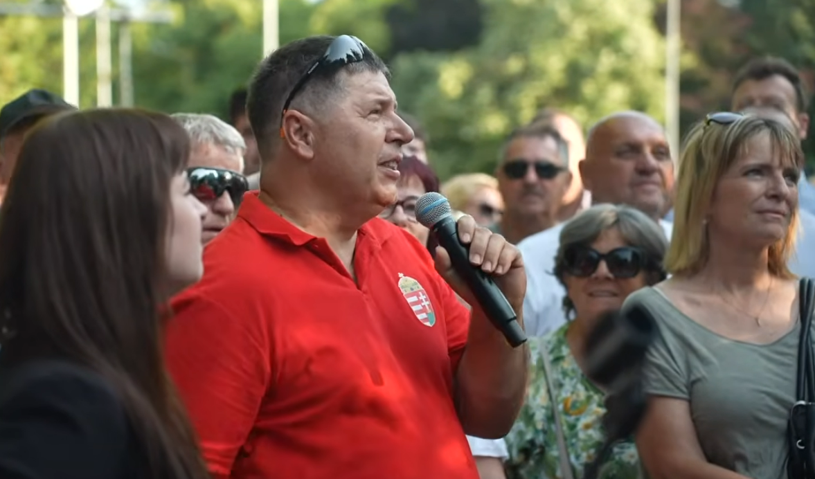 A kamu Magyar Péter tavaly júniusban kérdezett a szombathelyi Lázárinfón