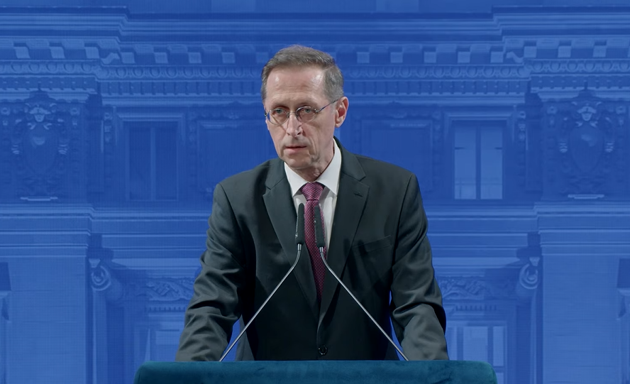 Varga Mihály: A választások óta Orbán Viktorral egyszer beszéltem telefonon, Magyar Péterrel még nem, „de nem is törekszem arra, hogy egy miniszterelnök-jelölttel beszéljek”