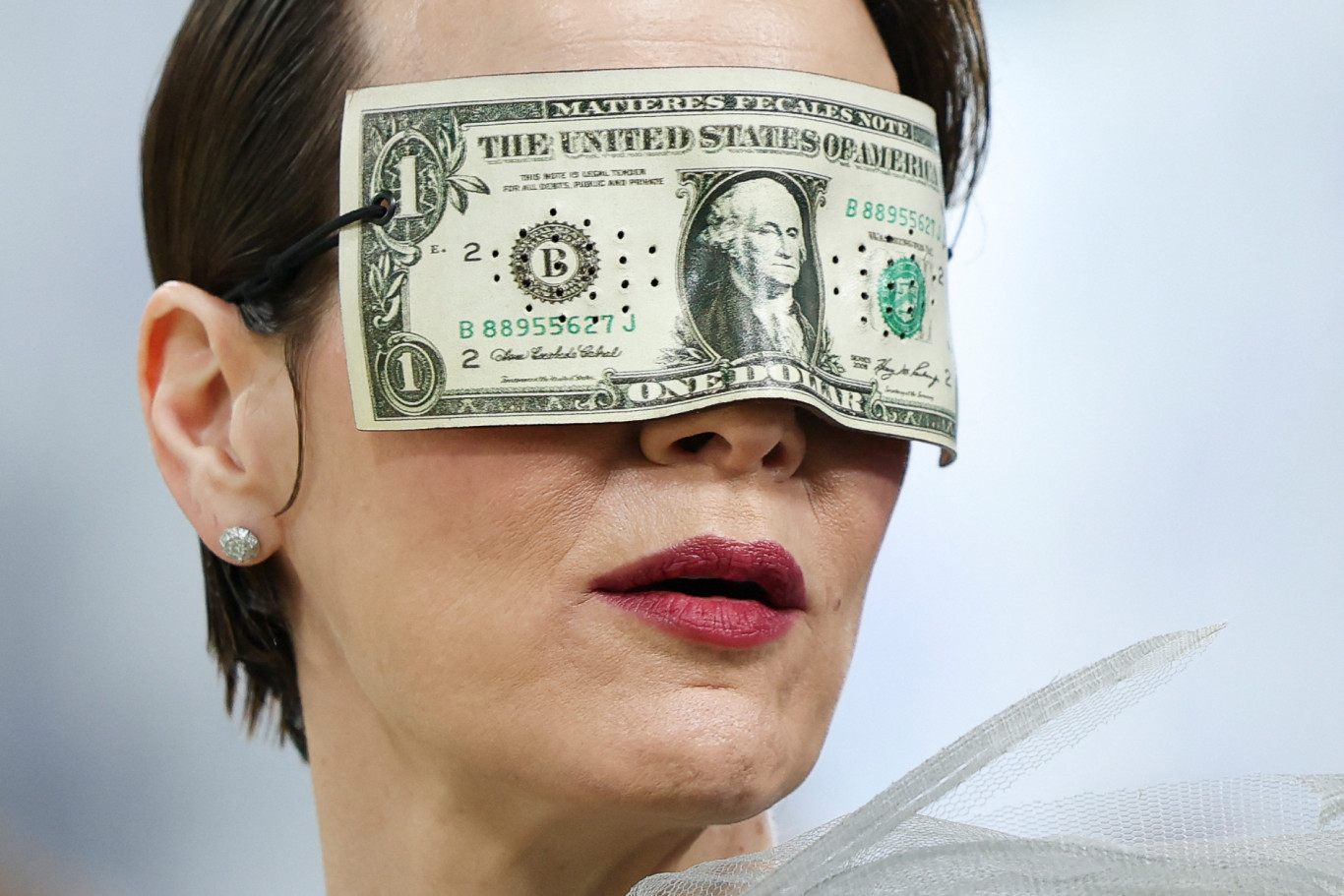 Sarah Paulson végre helyére tette a Met-gálát