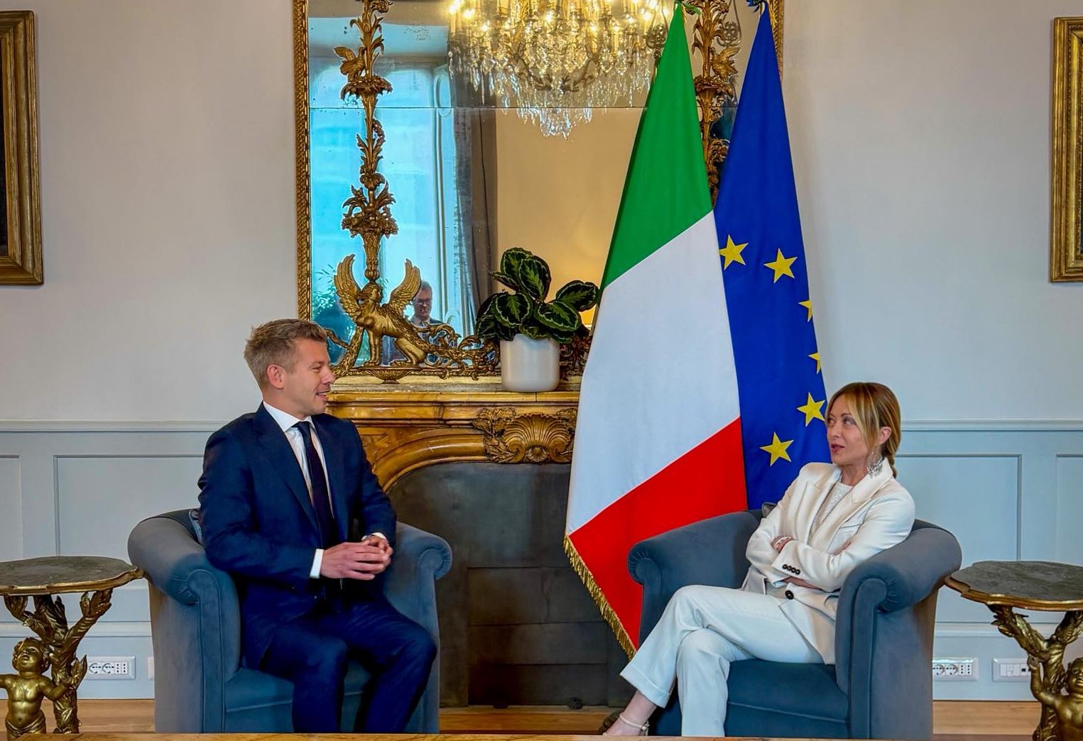 Giorgia Melonival egyeztetett Magyar Péter, a trieszti magyar kikötő is téma volt