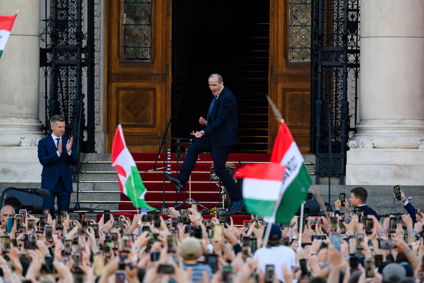 A táncoló egészségügyi miniszter is felkerült a New York Times legstílusosabbakról készített listájára