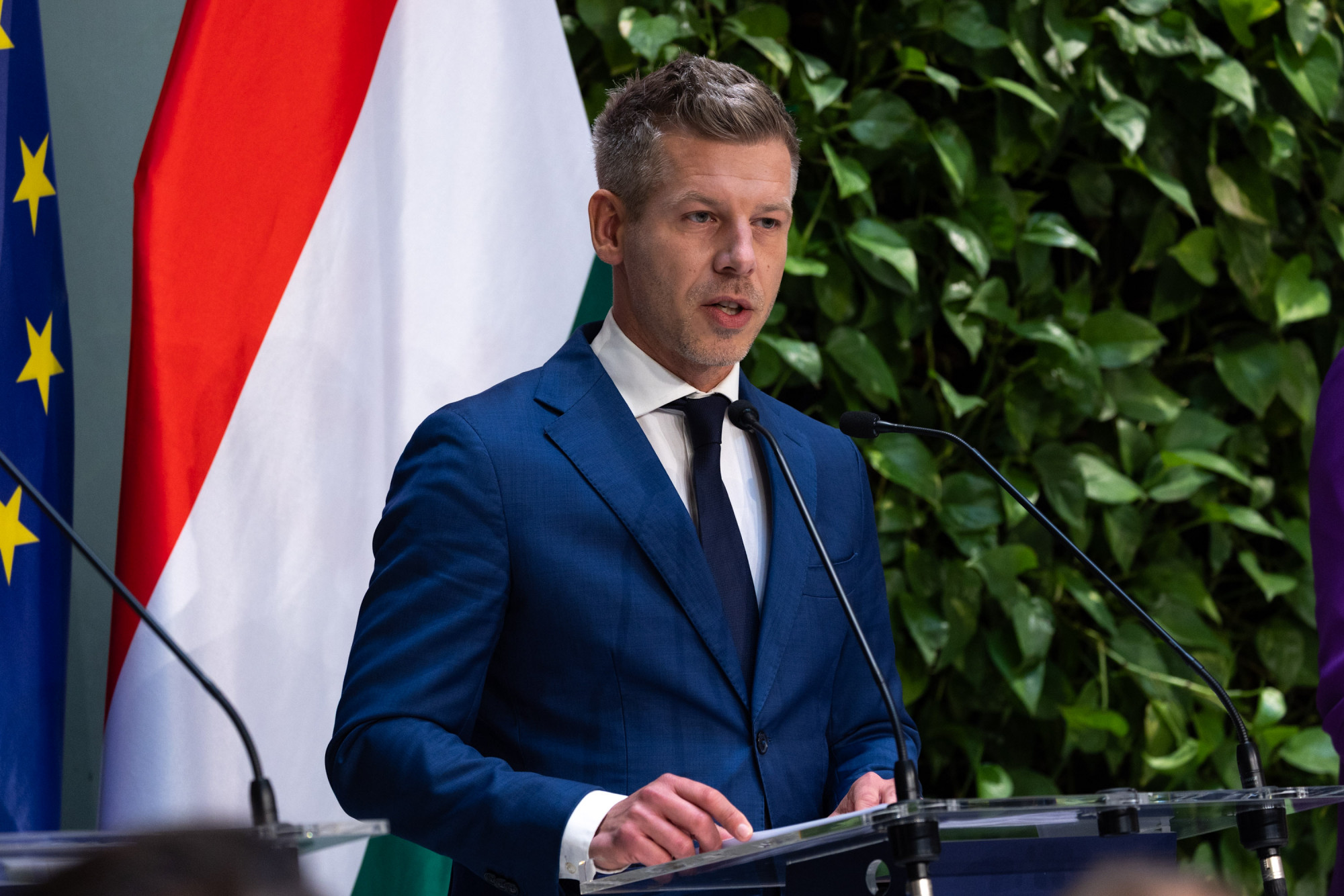 Magyar Péter 2 százalékos gazdasági növekedésre számít