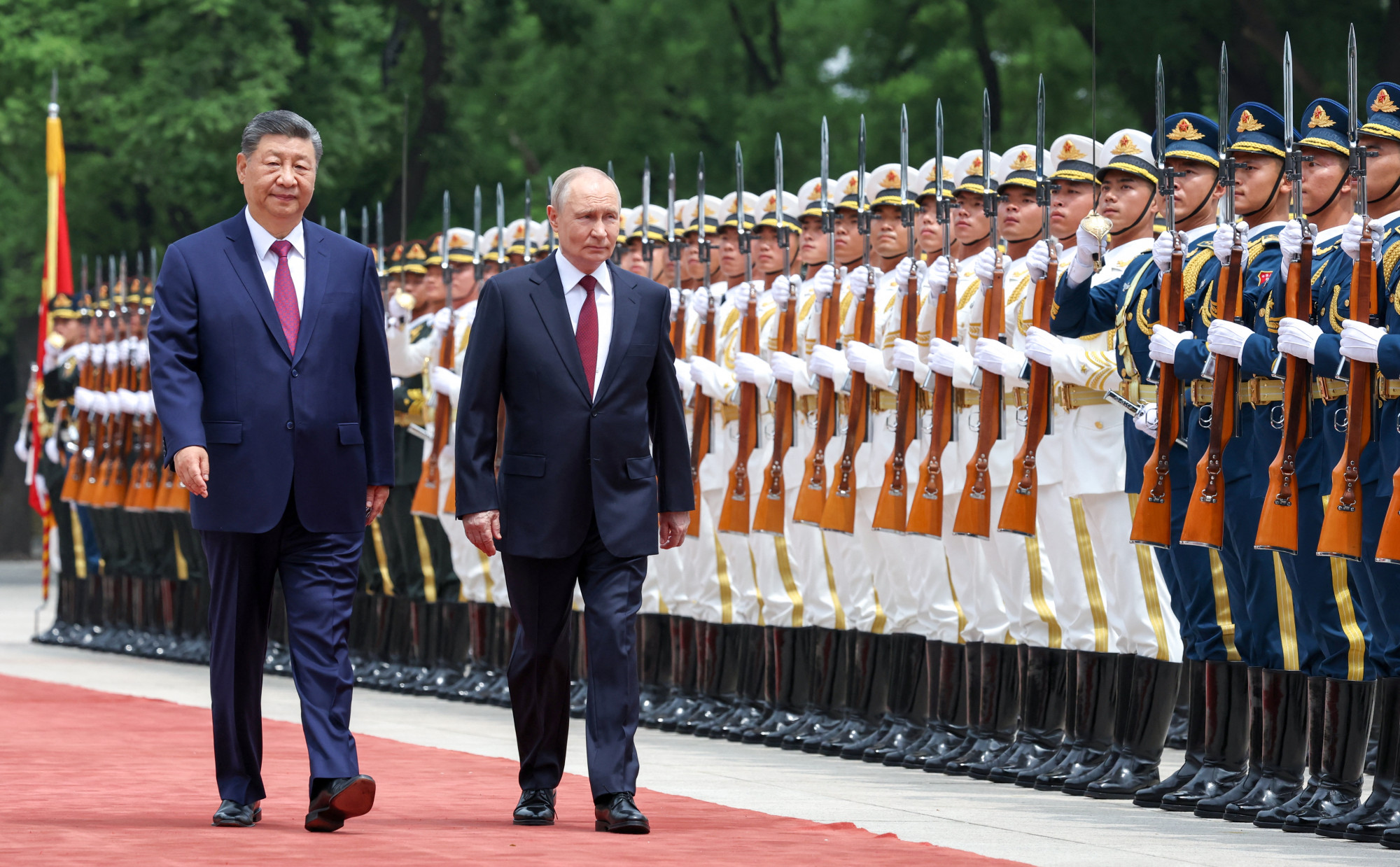 Putyin: Moszkva és Peking kapcsolatai példátlanul magas szintre jutottak