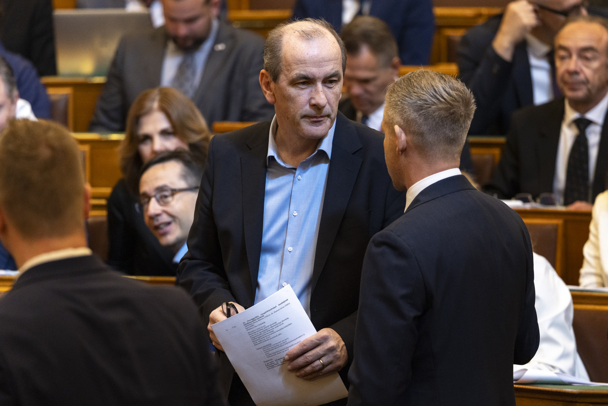 Hegedűs Zsolték egyértelmű nyilatkozási irányelveket dolgoznak ki az egészségügyi dolgozók számára