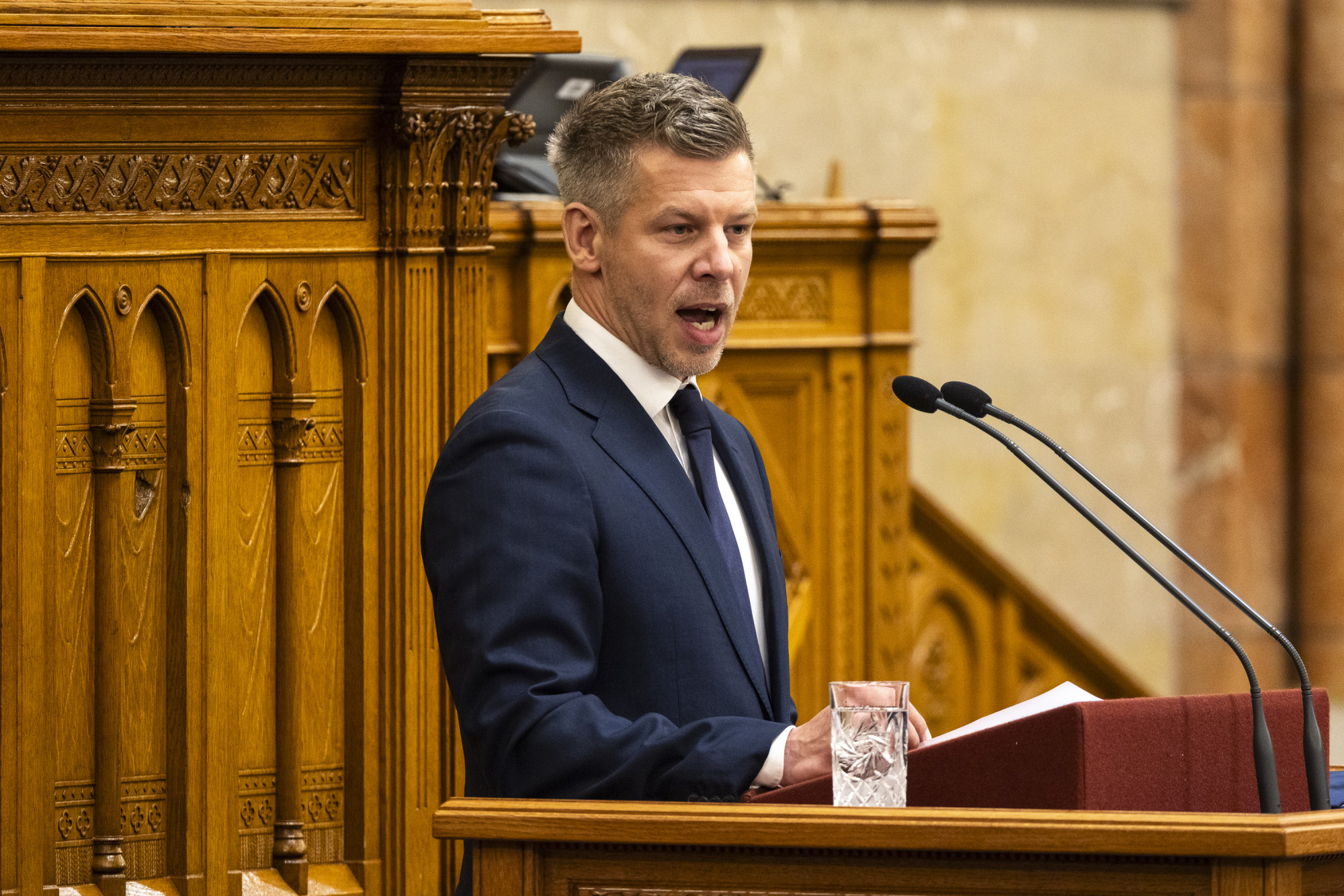 Magyar Péter napirend előtt jelentette be a parlamentben: gy