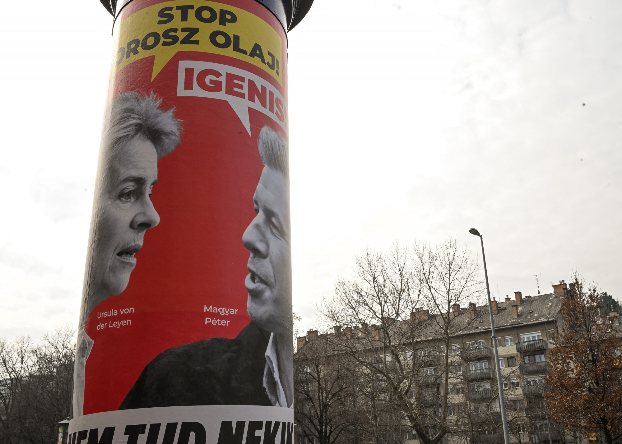 10+1 év plakáthisztéria Rogán Antal és Balásy Gyula Magyarországán