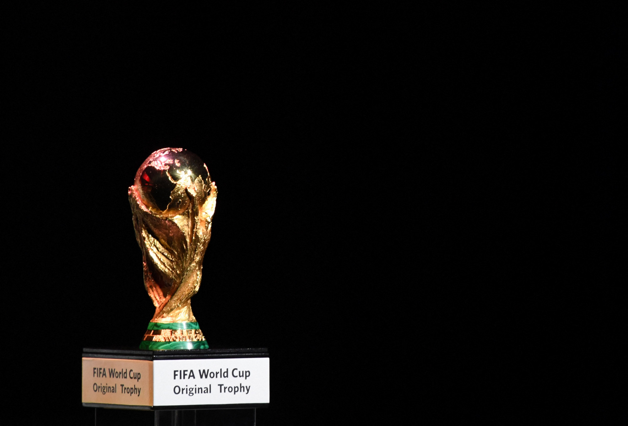 Itt a 444 vb-s fantasy ligája