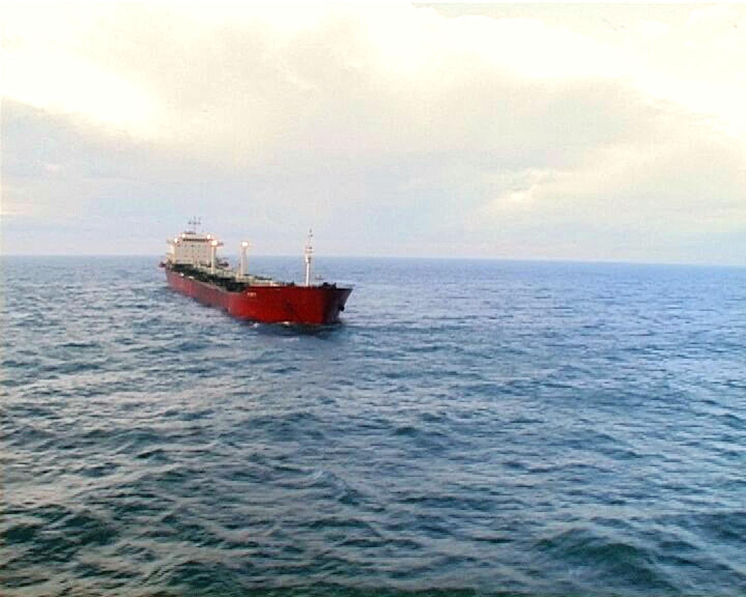 Orosz árnyékflotta tankerét fogtak el a britek a La Manche csatornánál