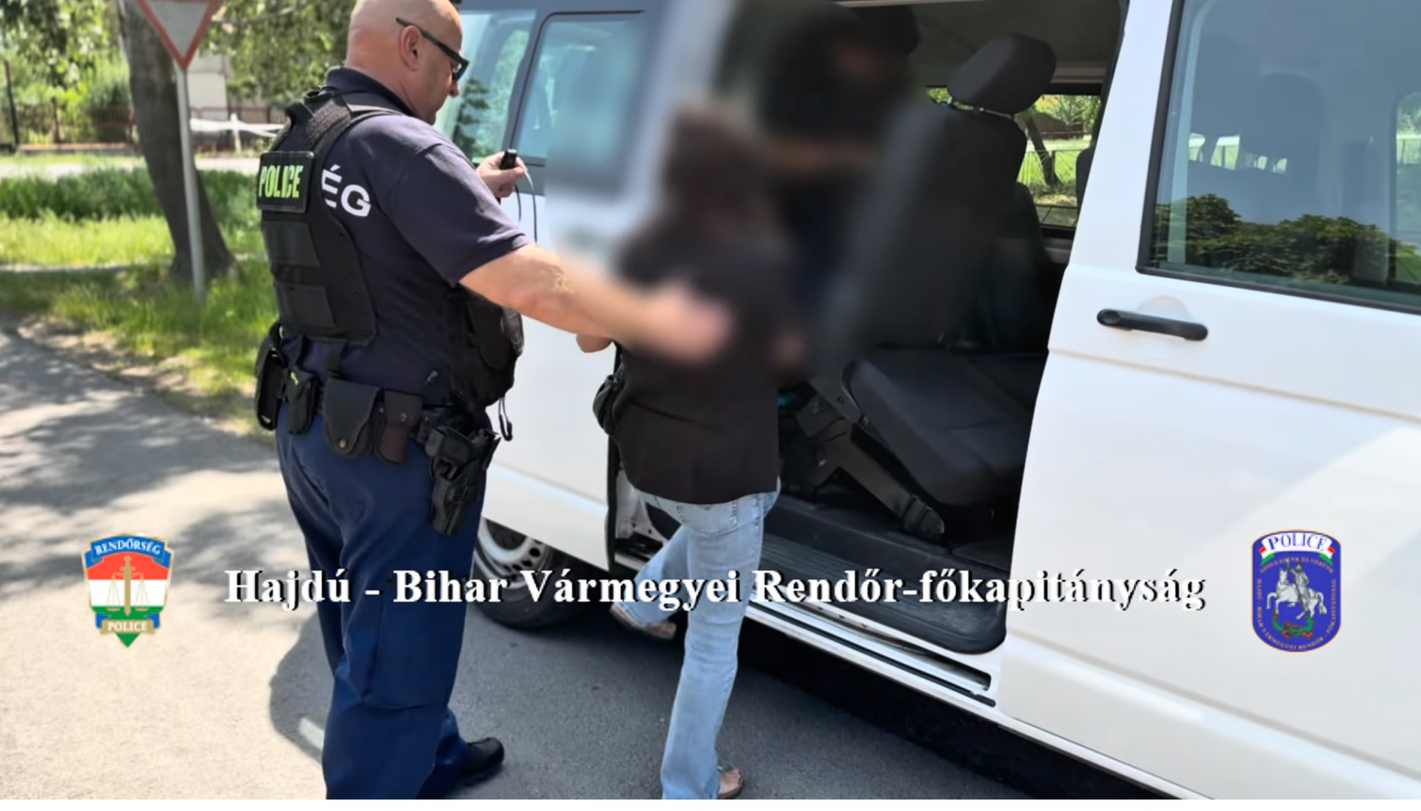 Letartóztattak két tanárt Hajdú-Biharban, mert szexuálisan zaklatták a diákjaikat