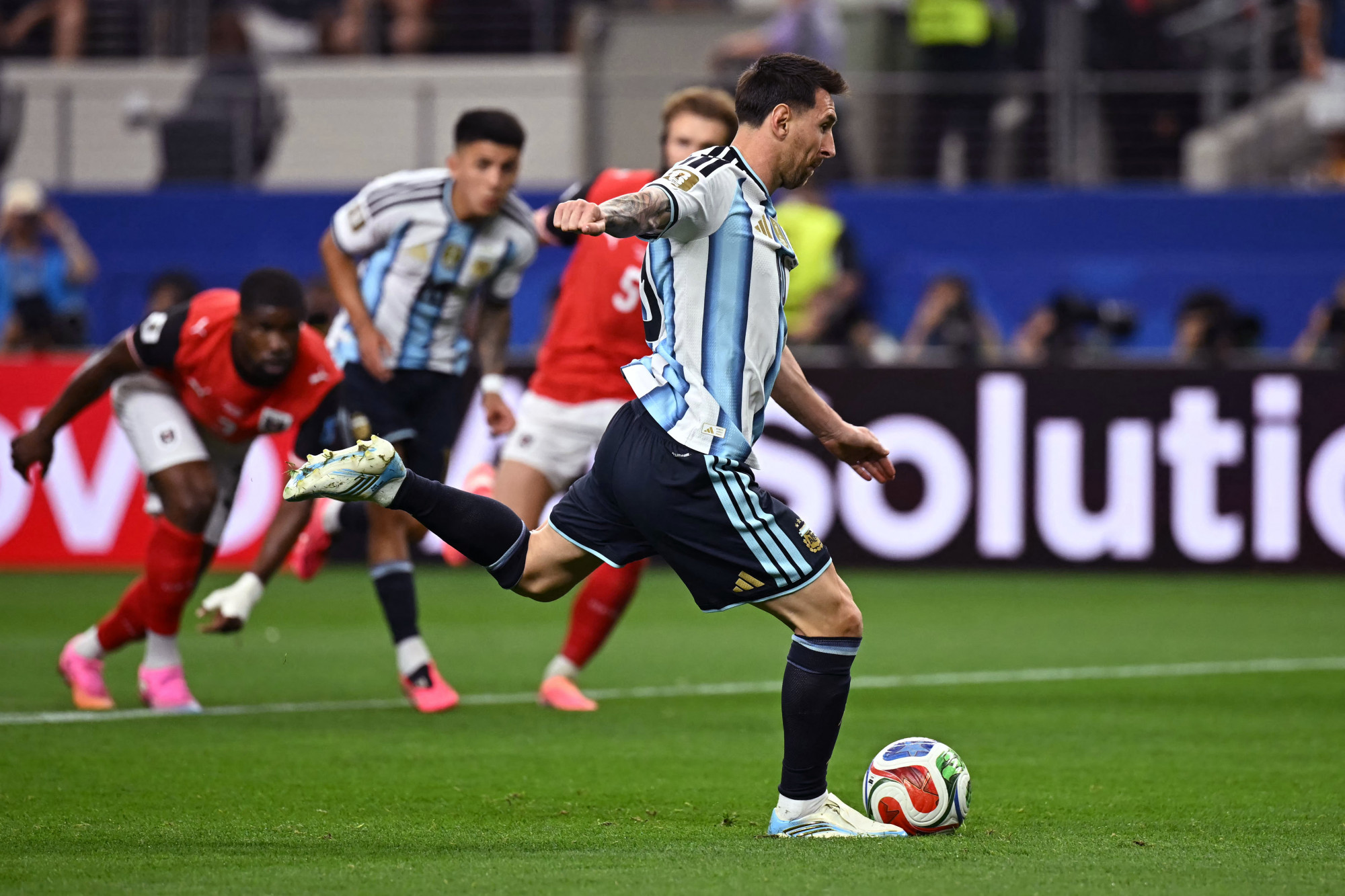 Messi hiába minden idők egyik, ha nem a legjobb játékosa, a tizenegyeseket nem lövi igazán jól