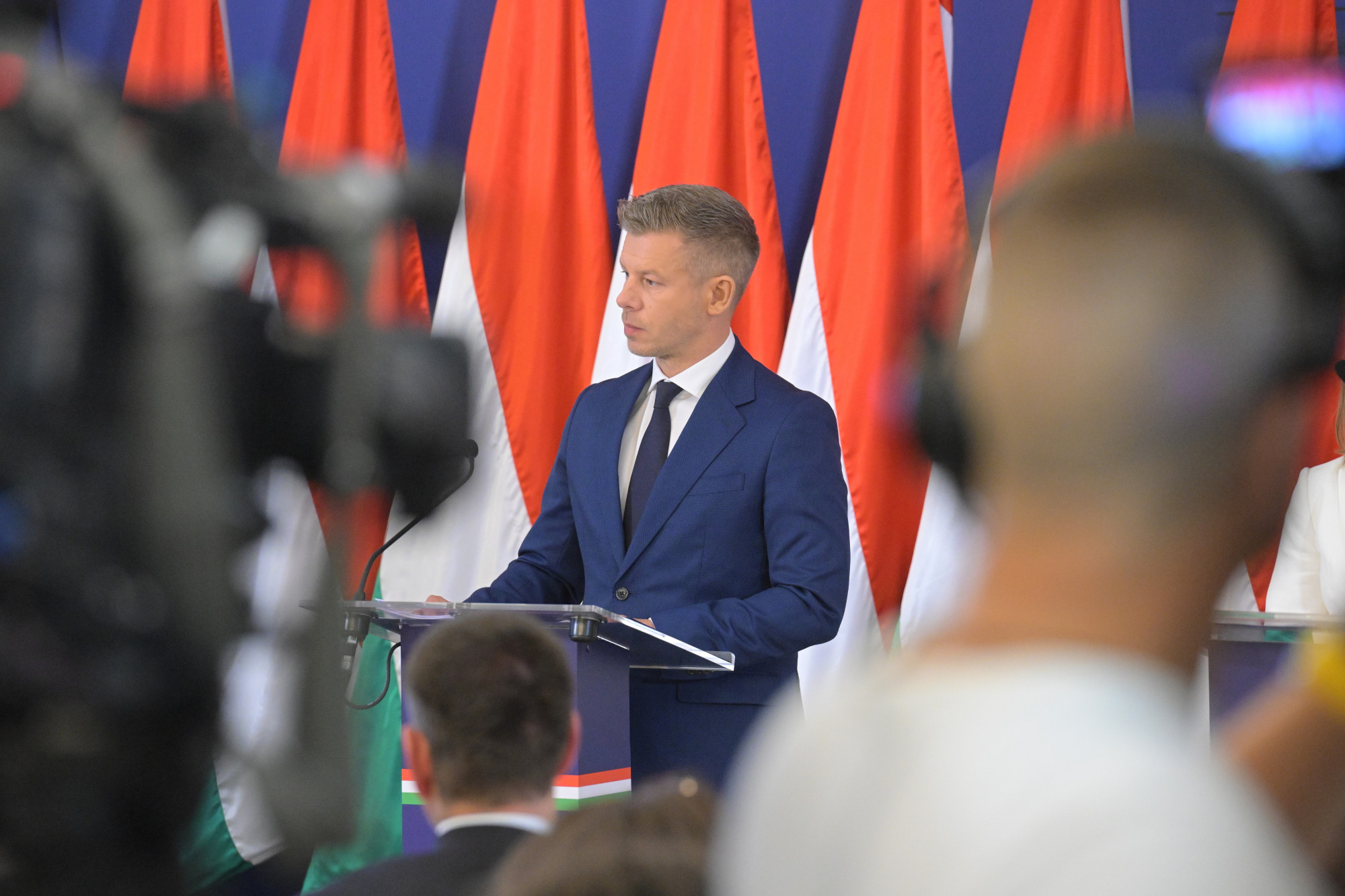 Fideszesek vezetőszáron