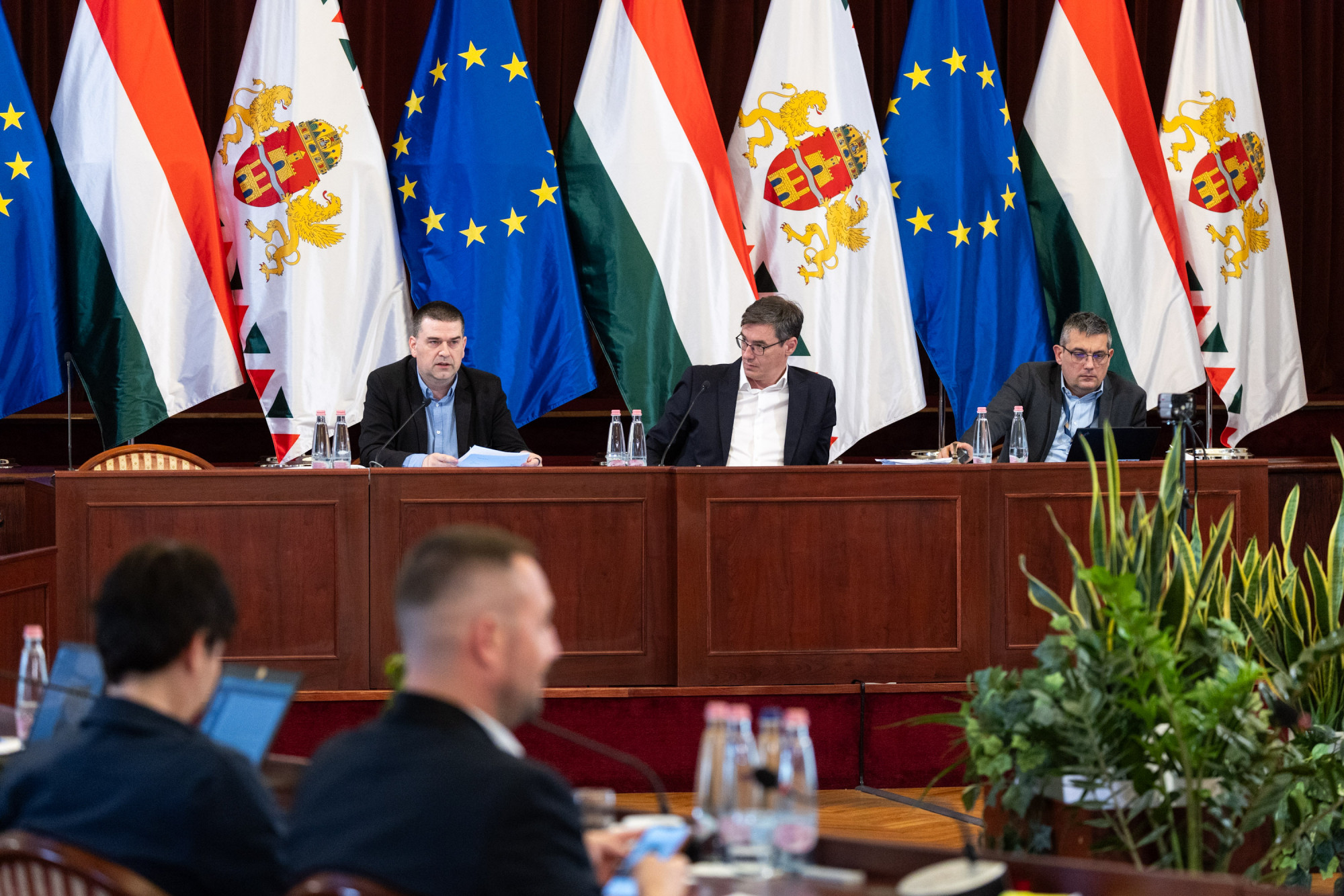 Átment a közgyűlésen a taxirendelet módosítása, van költségvetése a fővárosnak, gyűlöletkeltő reklámok viszont nem lehetnek többet
