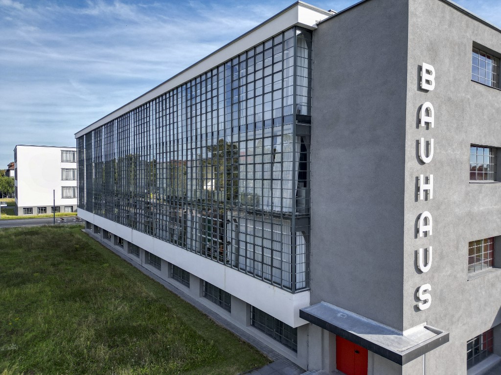 Az AfD új kulturális és felsőoktatási politikát ígér, és nekimegy a Bauhaus-iskolának is