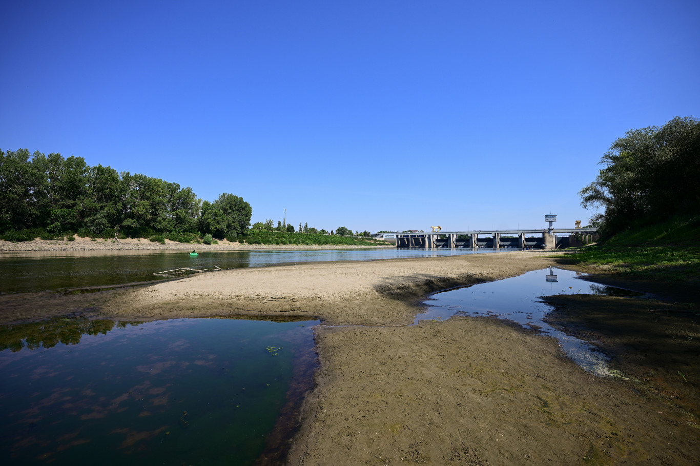 Rendkívüli intézkedések a Tisza vízhozamának alacsony volta miatt