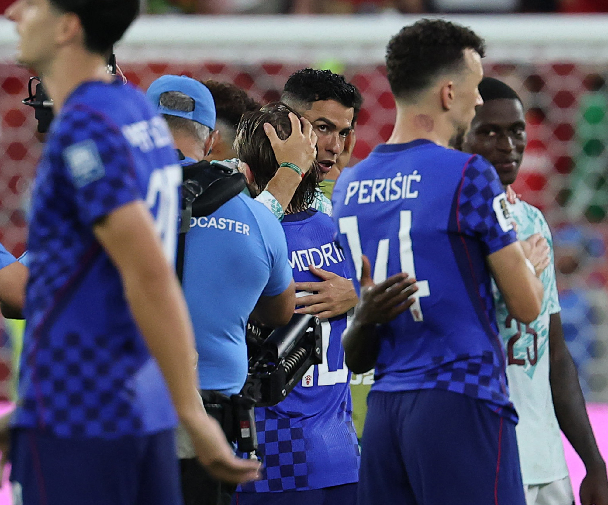 „Szeretnélek újra látni” – ikonikus felvételek készültek Cristiano Ronaldo és Luka Modric utolsó randevújáról