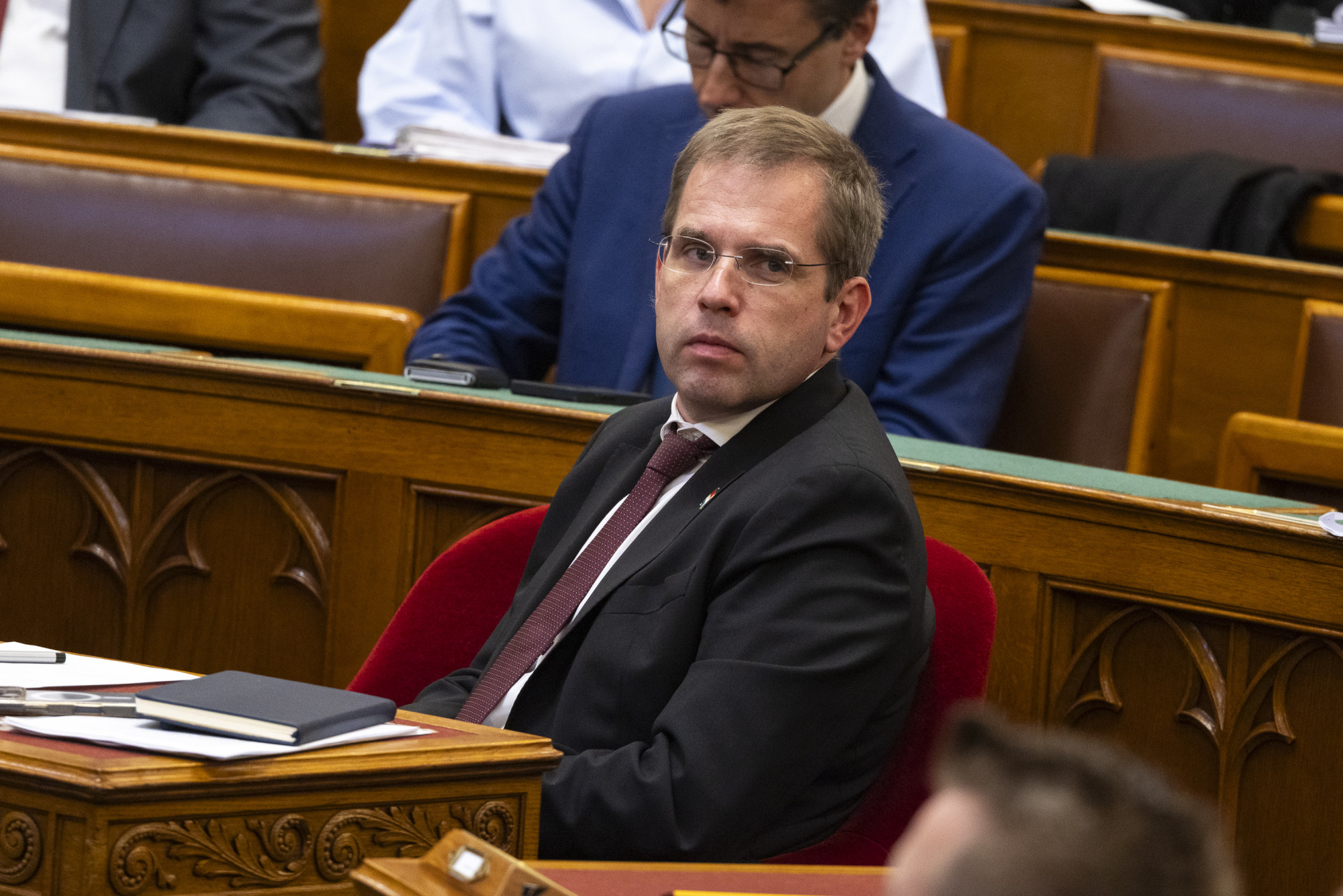 Már kedden elfogadhatja a parlament az Alaptörvény-módosítást