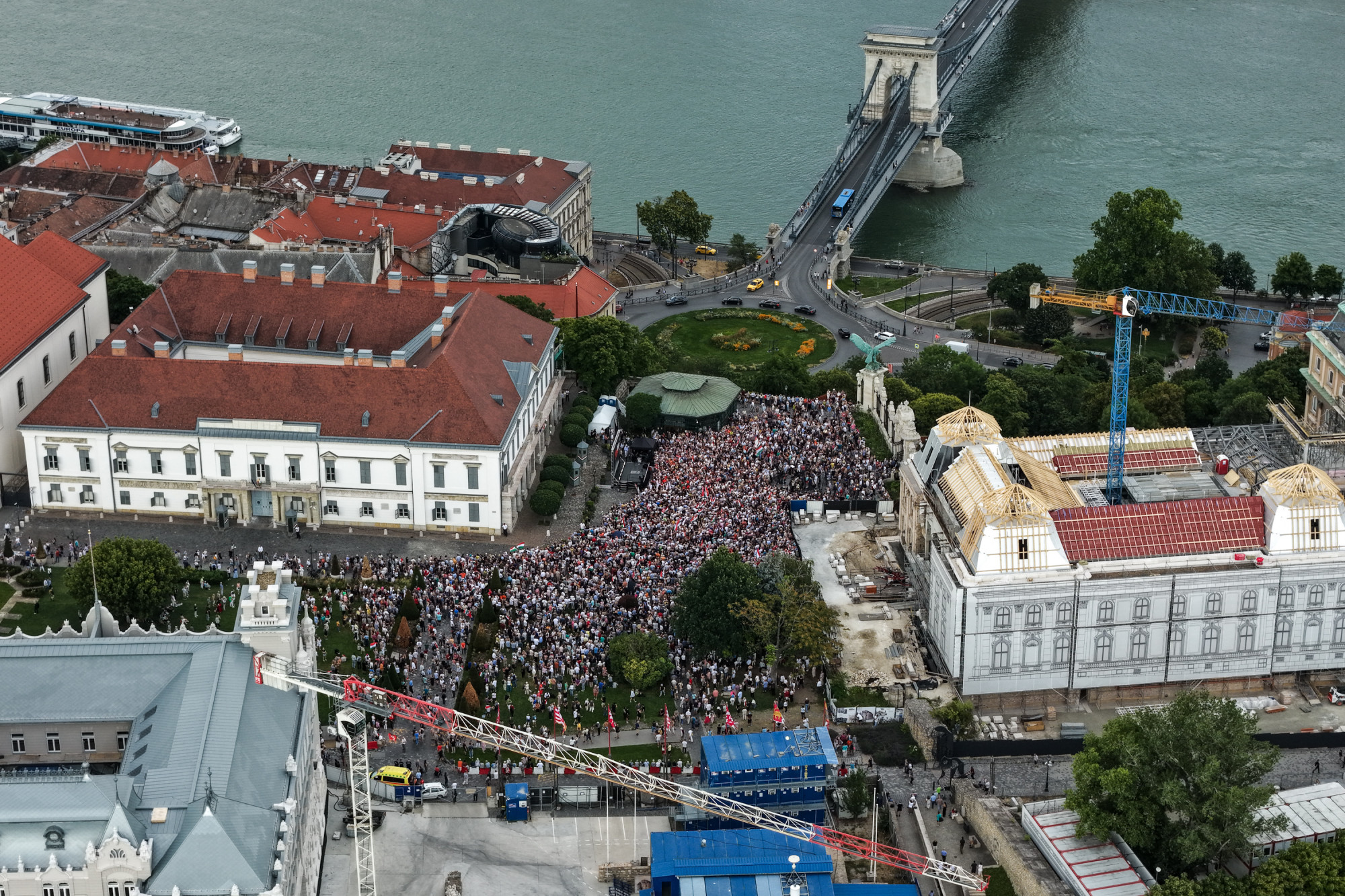 Ennyien mentek ki a Fidesz tüntetésére