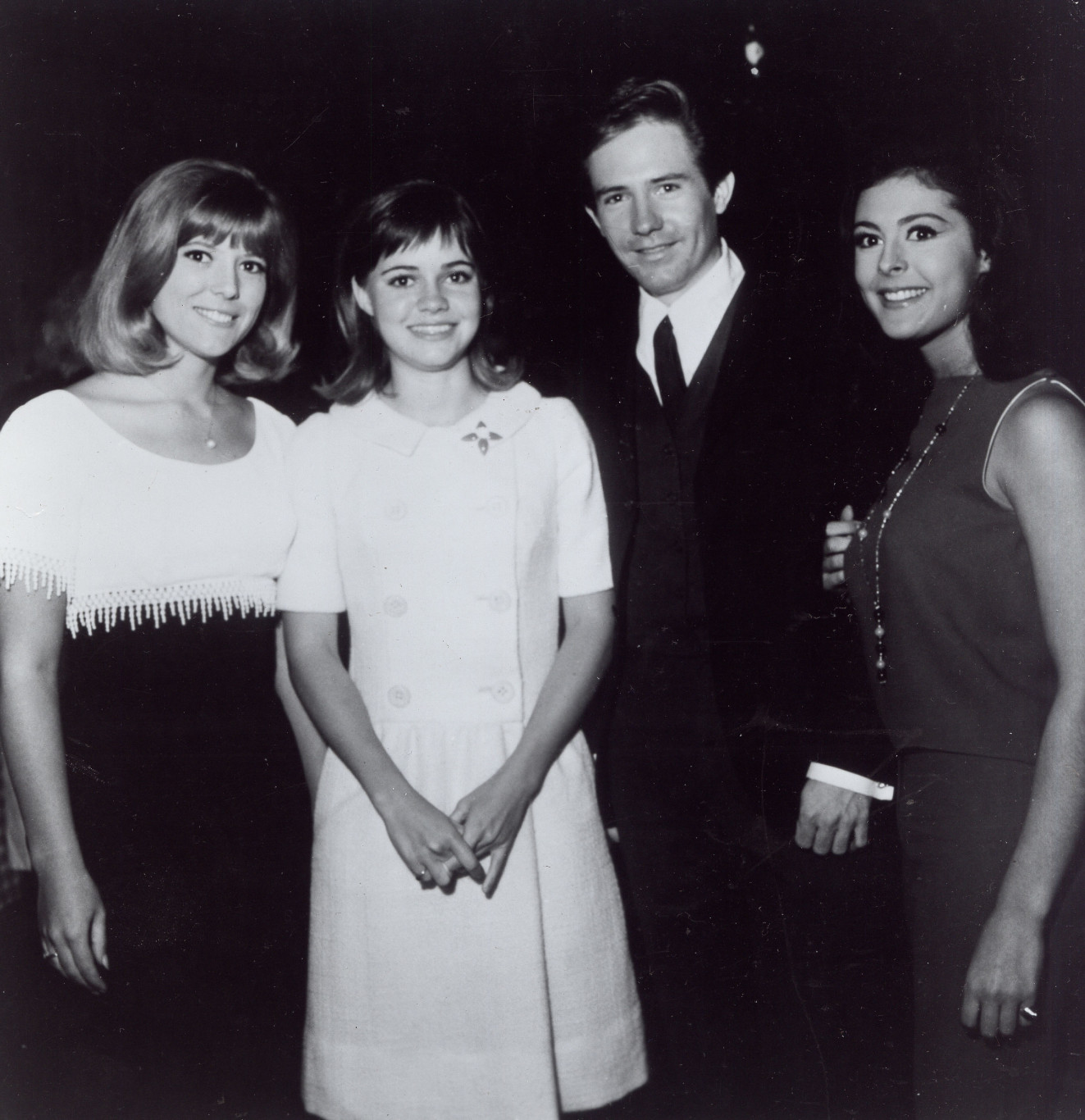 Bobby Fuller: A Rock and Roll Rejtélye Texastól Hollywoodig Bobby Fuller: A Rock and Roll Rejtélye Texastól Hollywoodig